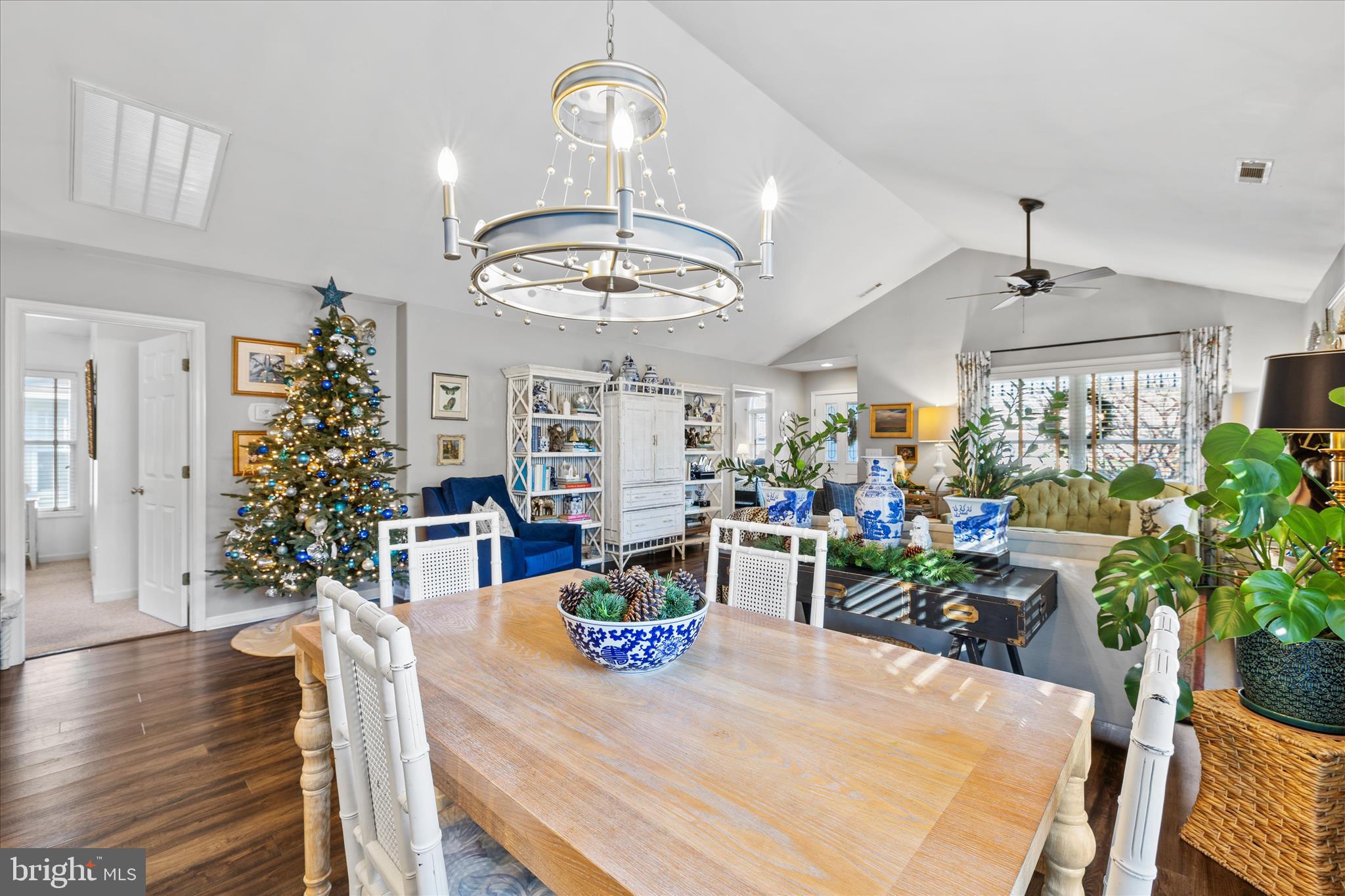 FOREST REACH - Residential