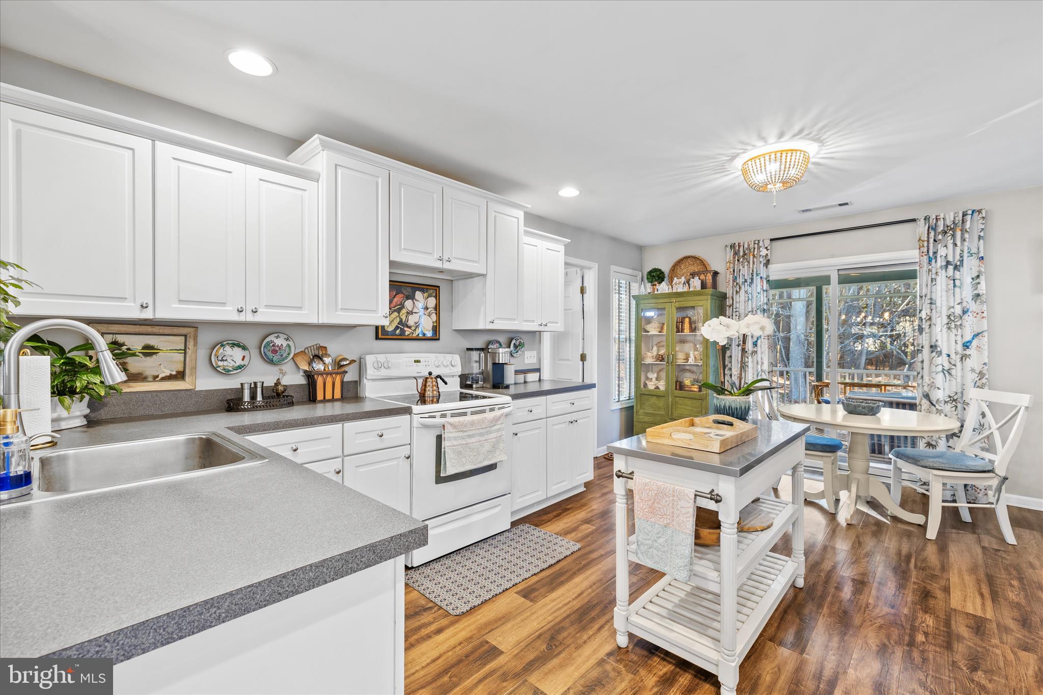 FOREST REACH - Residential