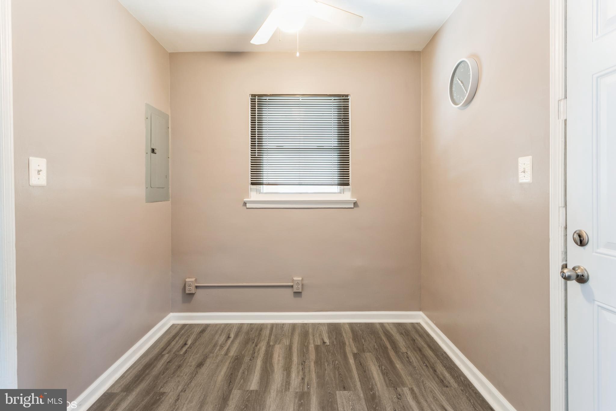 LANGLEY PARK - Residential