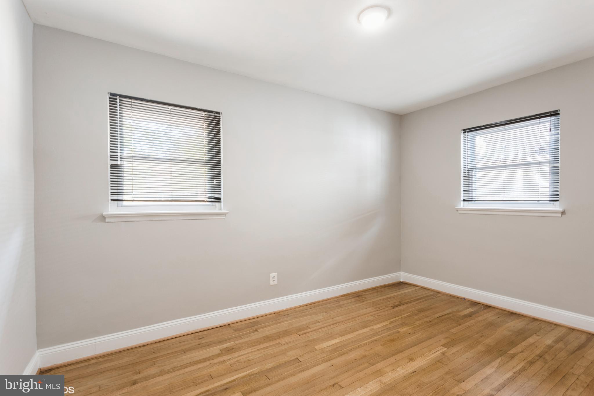 LANGLEY PARK - Residential