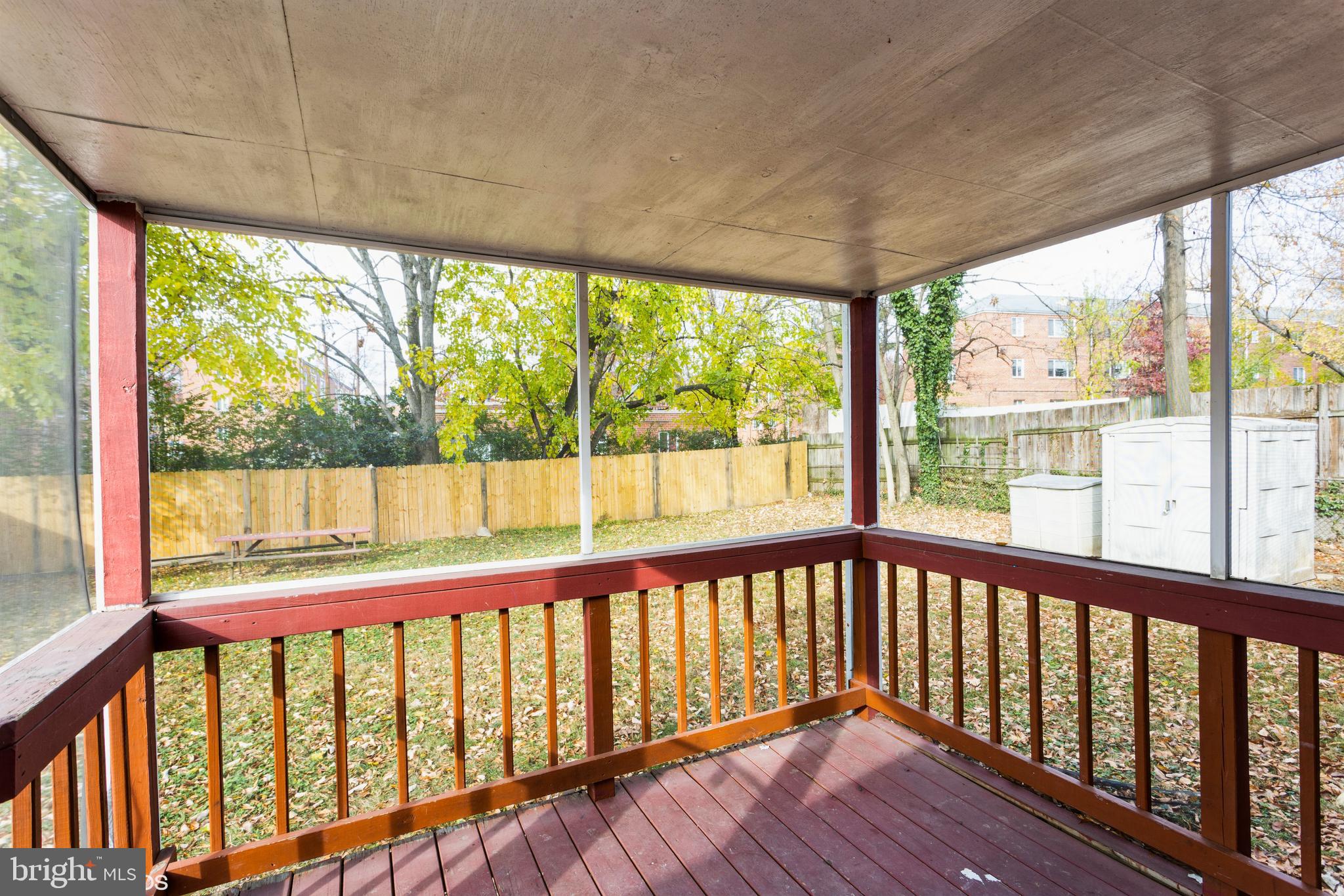 LANGLEY PARK - Residential