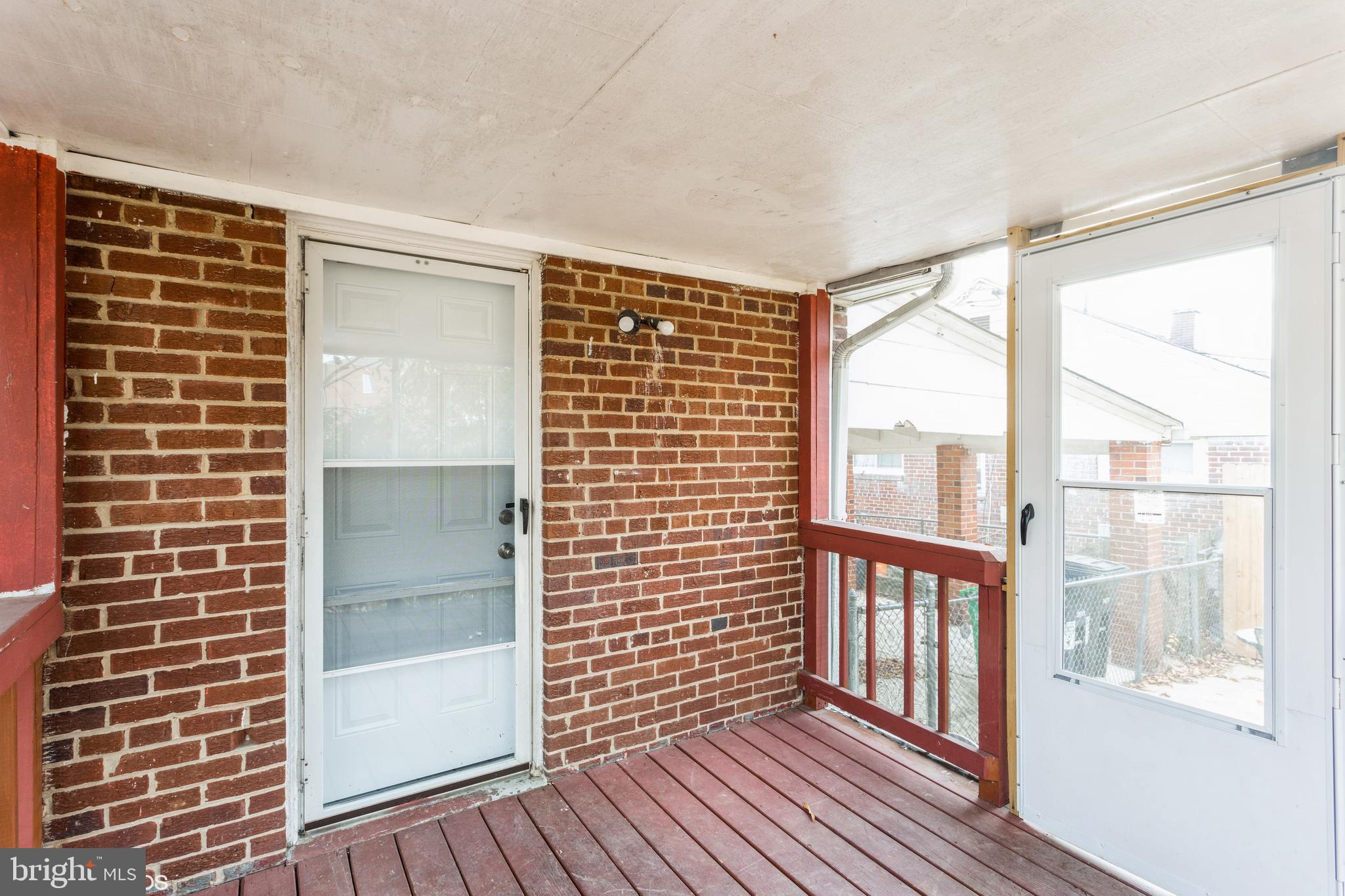 LANGLEY PARK - Residential