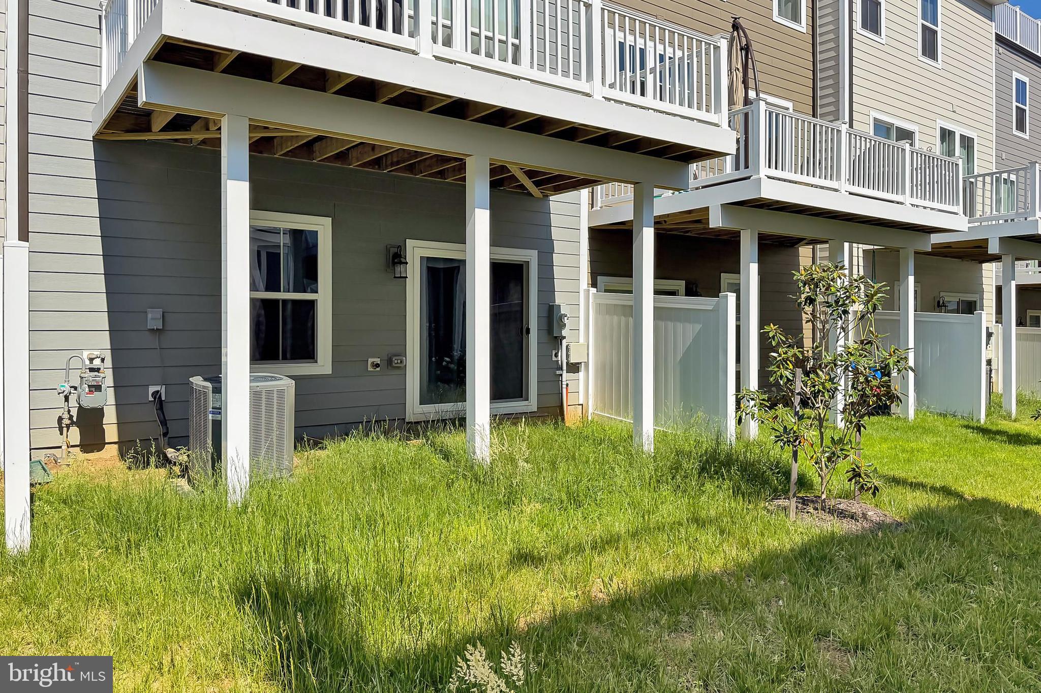 POTOMAC SHORES - Residential