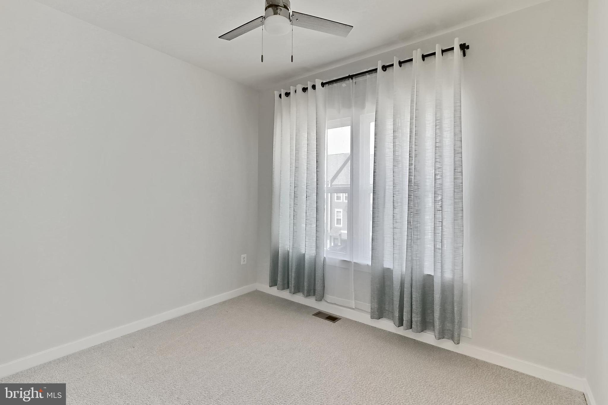 POTOMAC SHORES - Residential