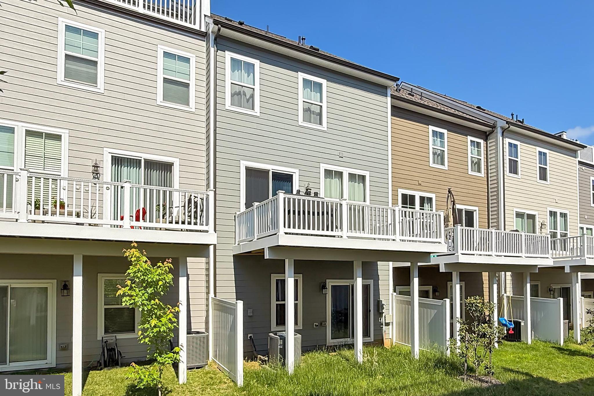 POTOMAC SHORES - Residential