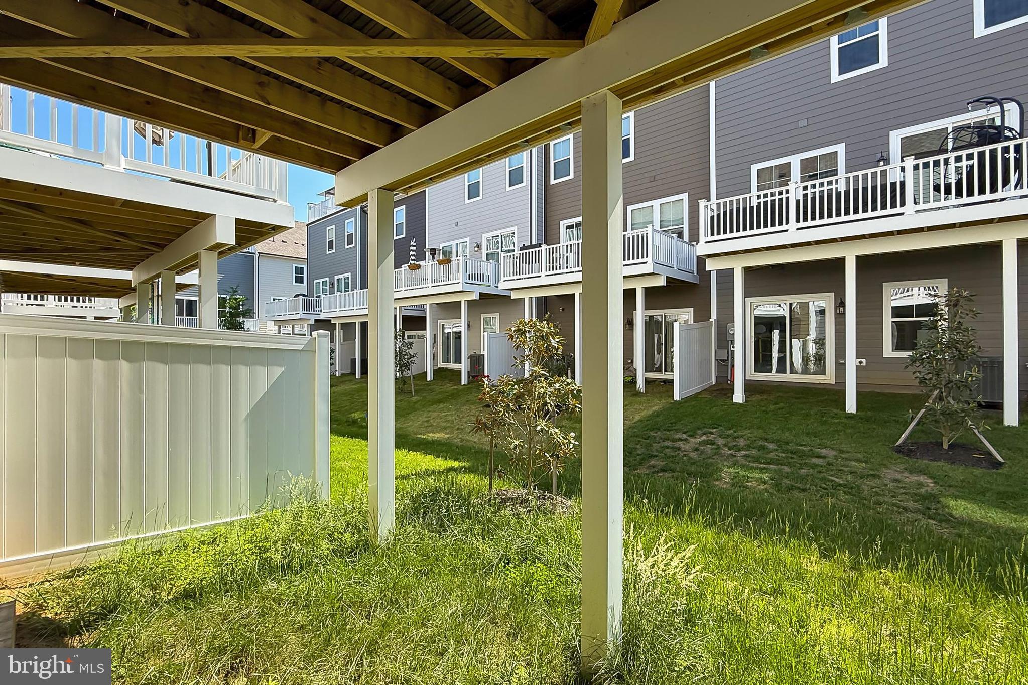 POTOMAC SHORES - Residential