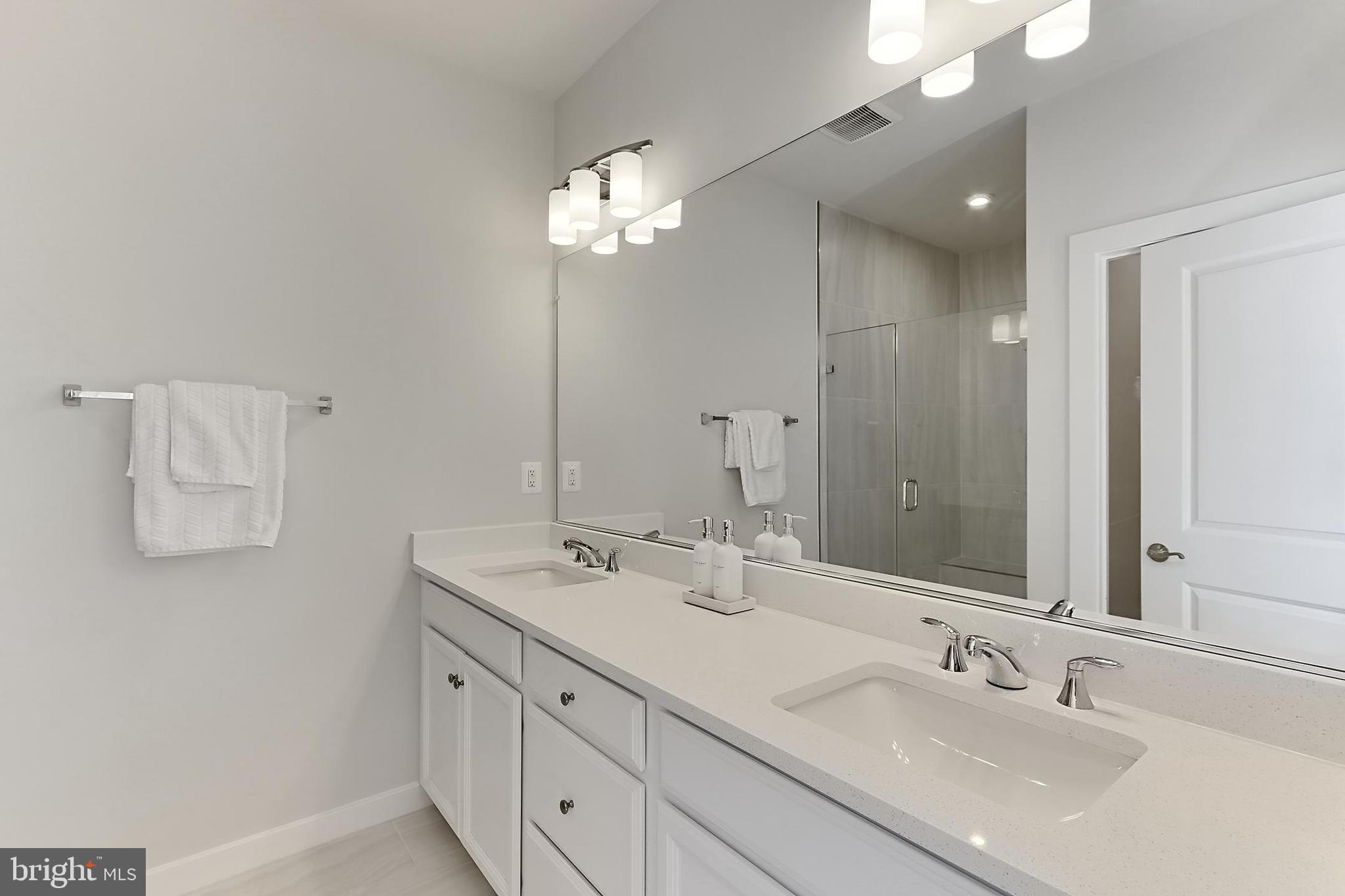 POTOMAC SHORES - Residential