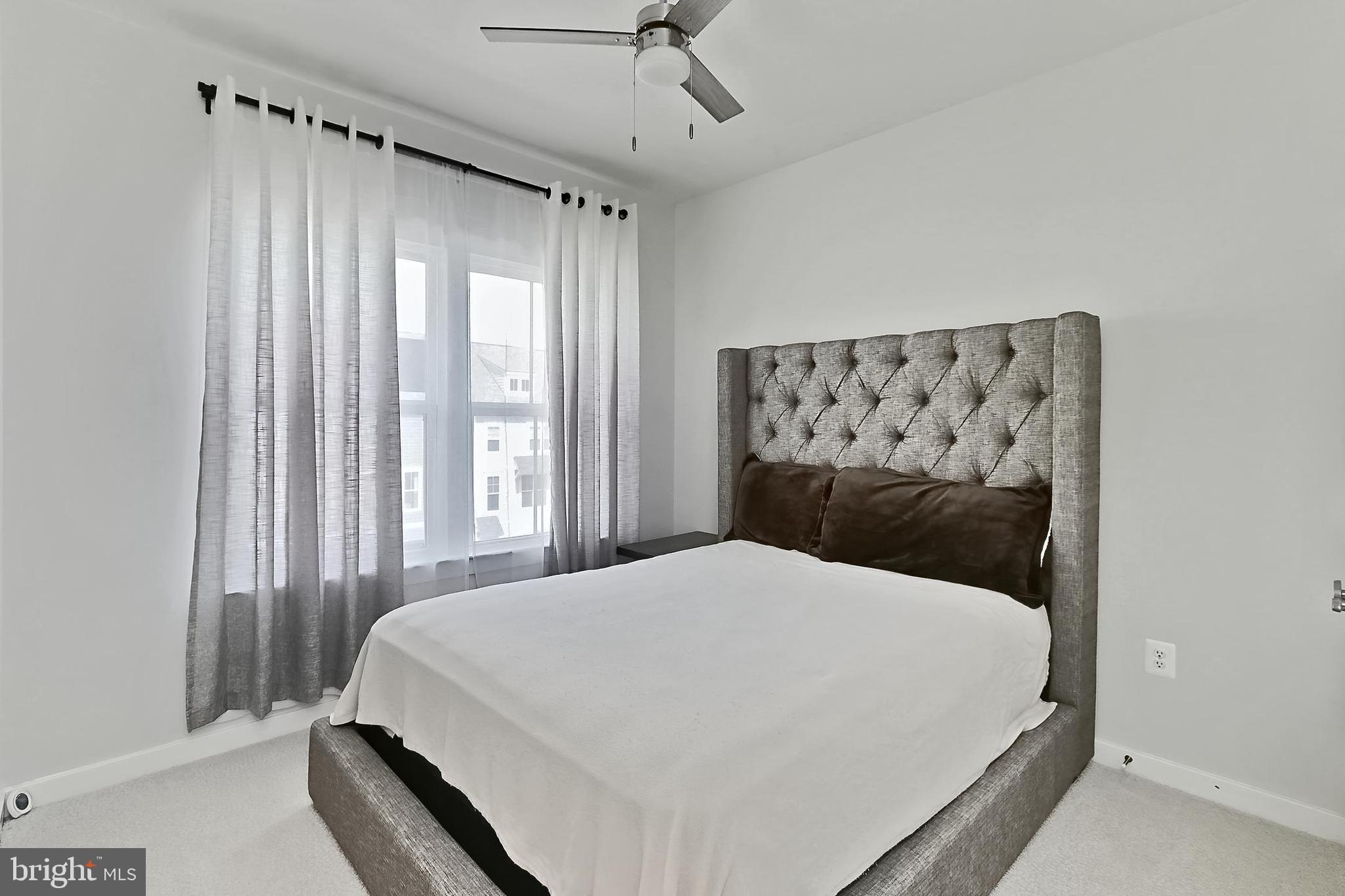 POTOMAC SHORES - Residential