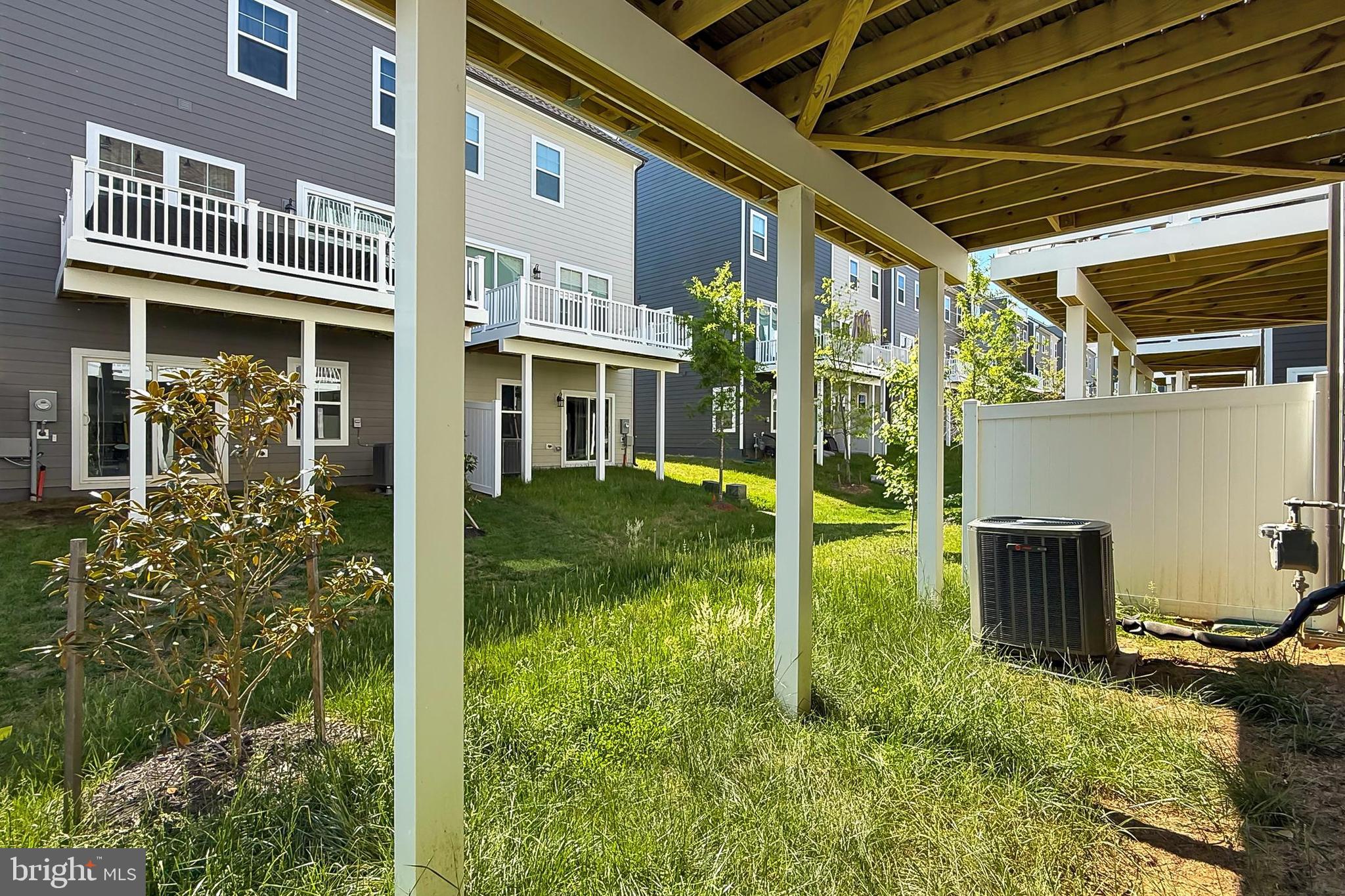 POTOMAC SHORES - Residential