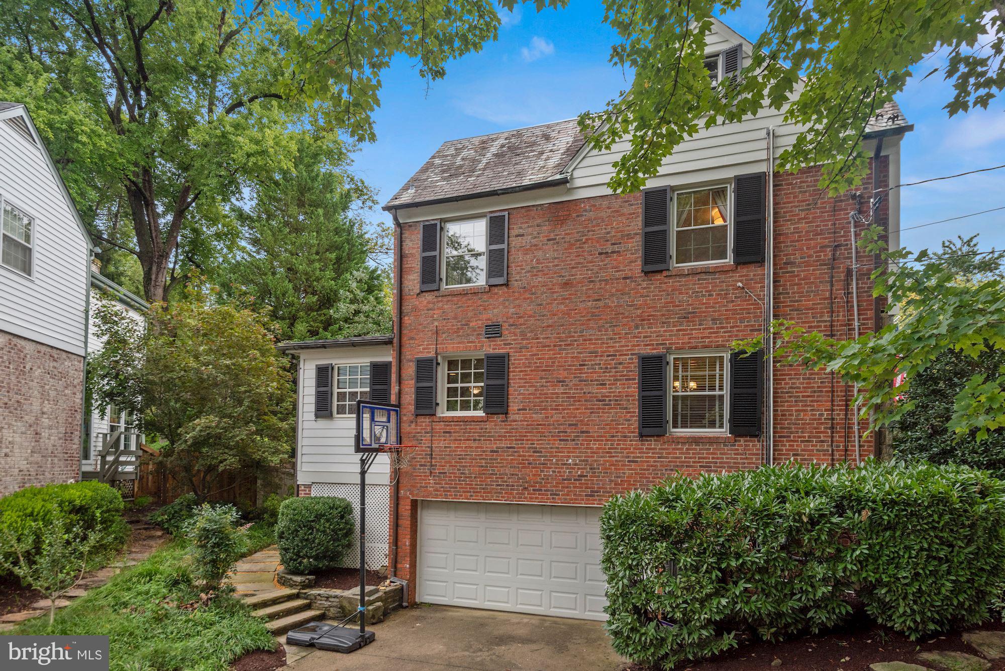 SUMNER - Residential