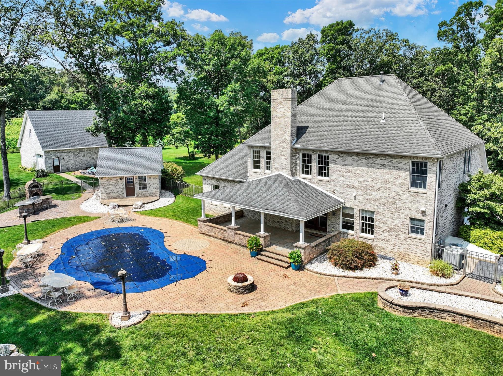 NORTH CODORUS TWP - Residential