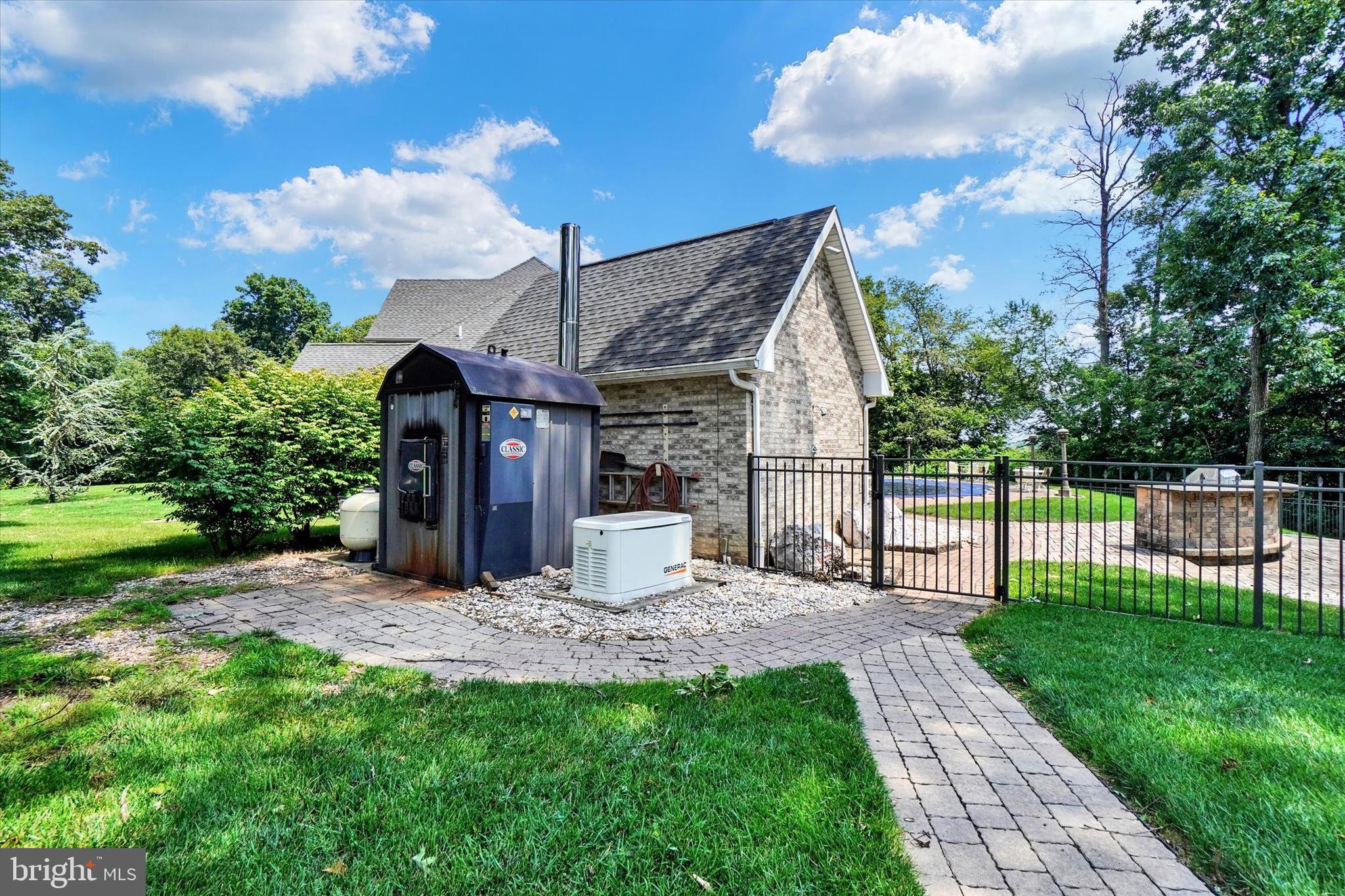 NORTH CODORUS TWP - Residential