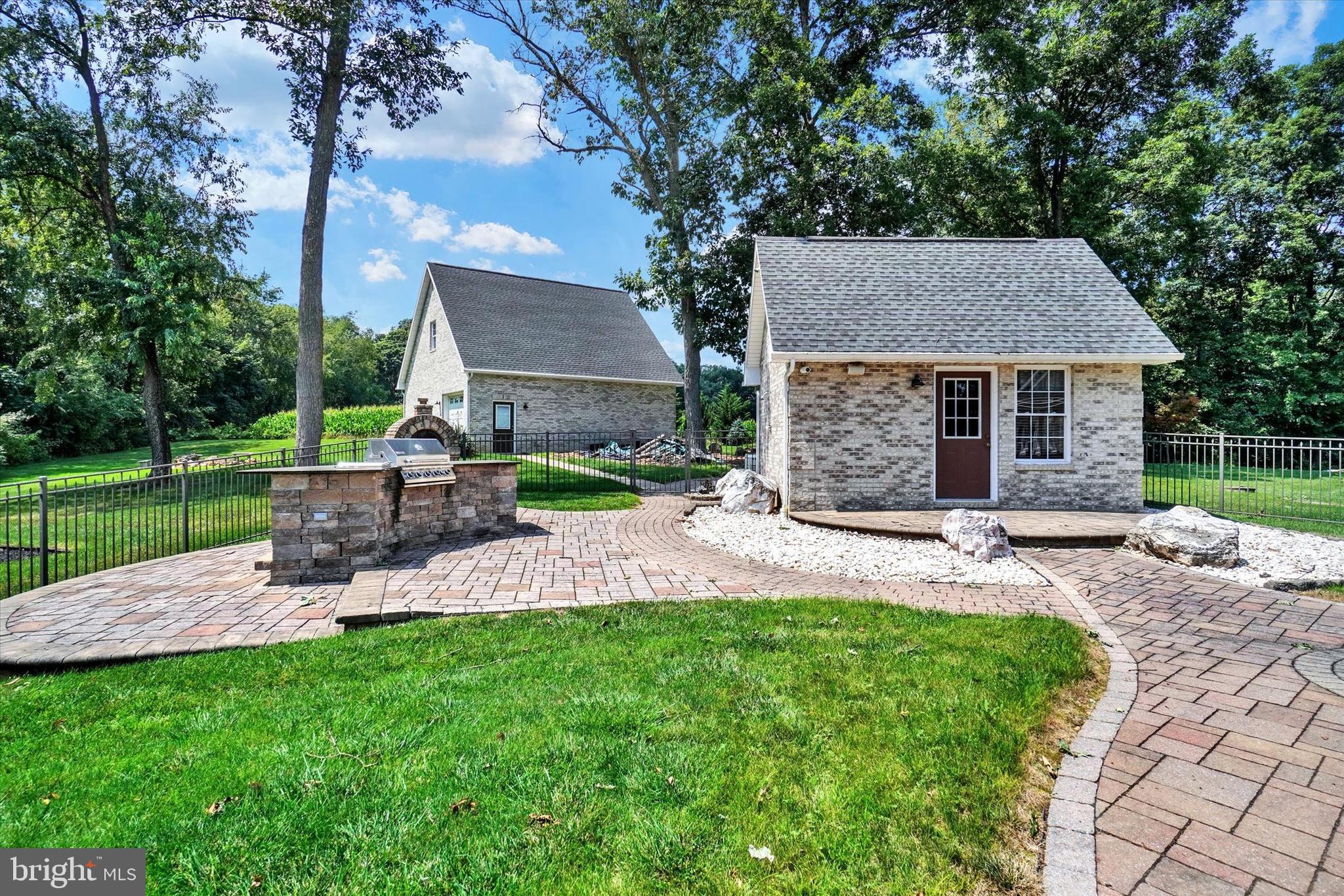 NORTH CODORUS TWP - Residential