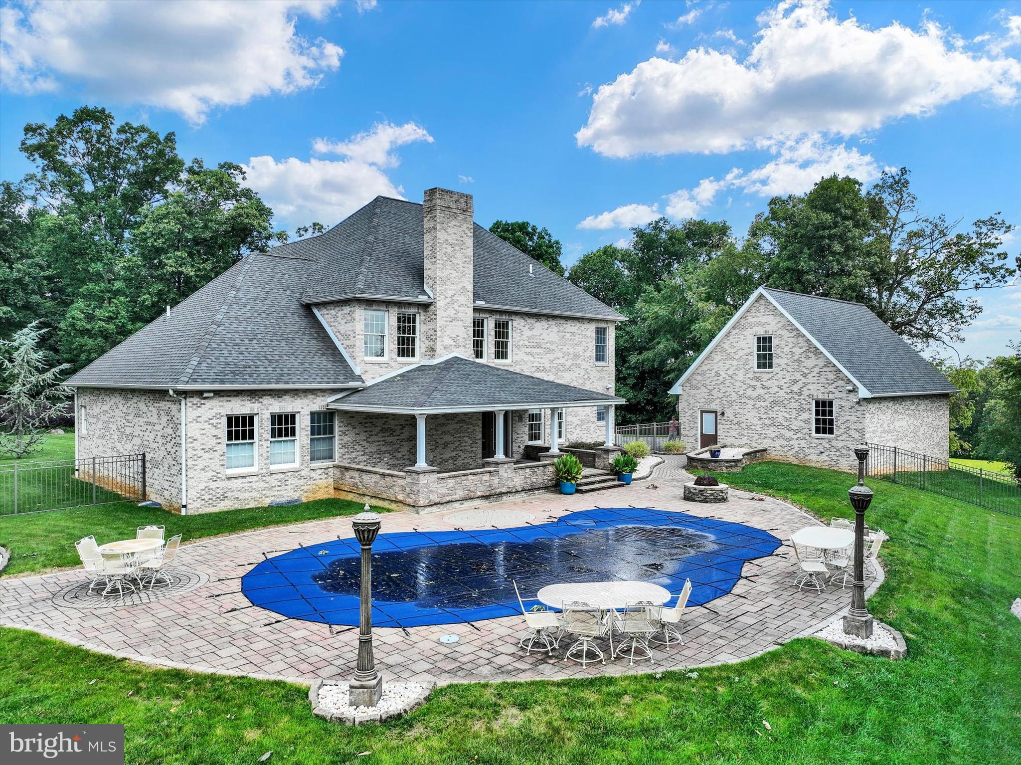 NORTH CODORUS TWP - Residential