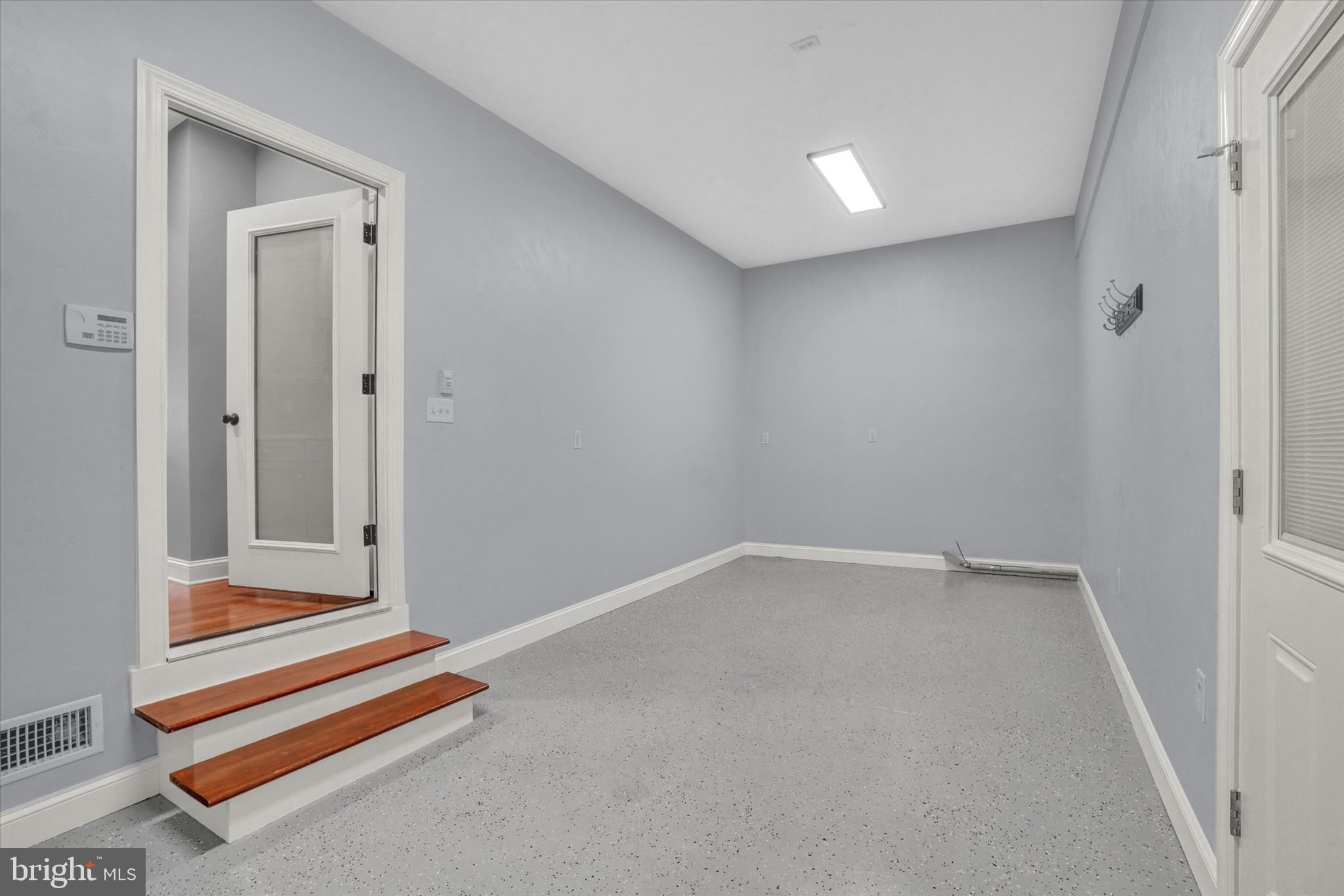 NORTH CODORUS TWP - Residential