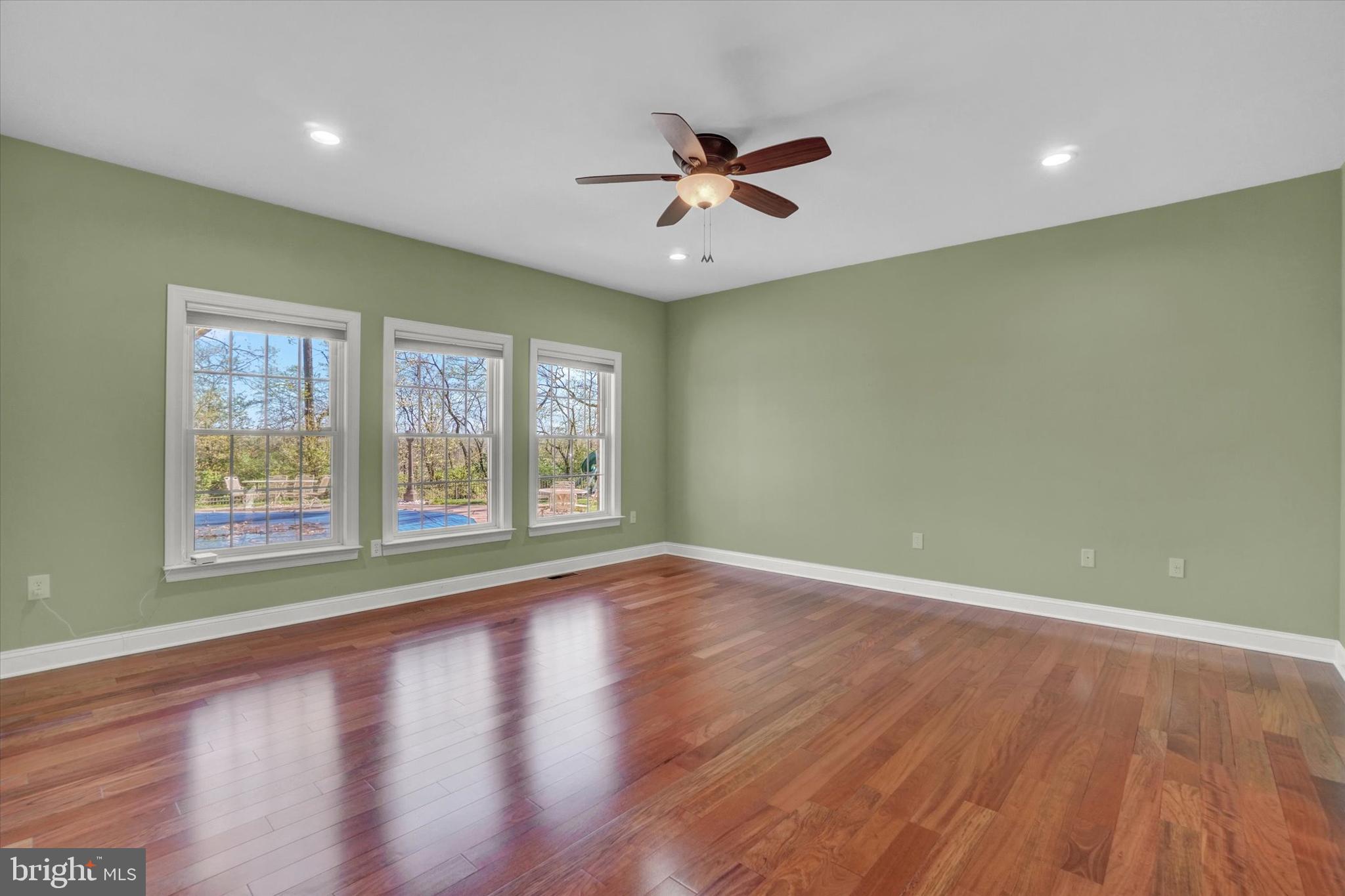 NORTH CODORUS TWP - Residential