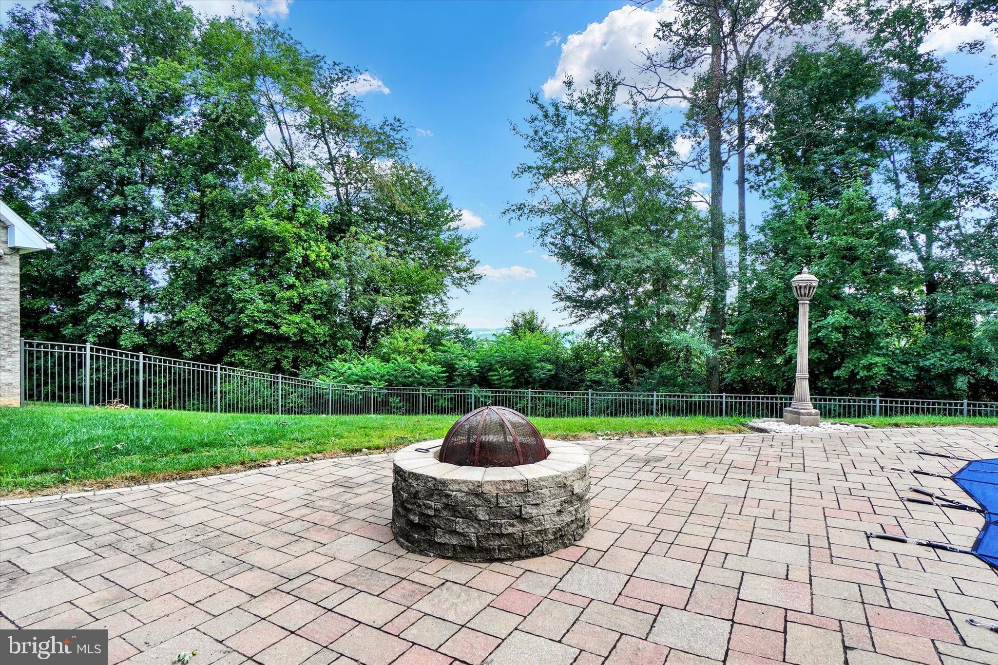 NORTH CODORUS TWP - Residential