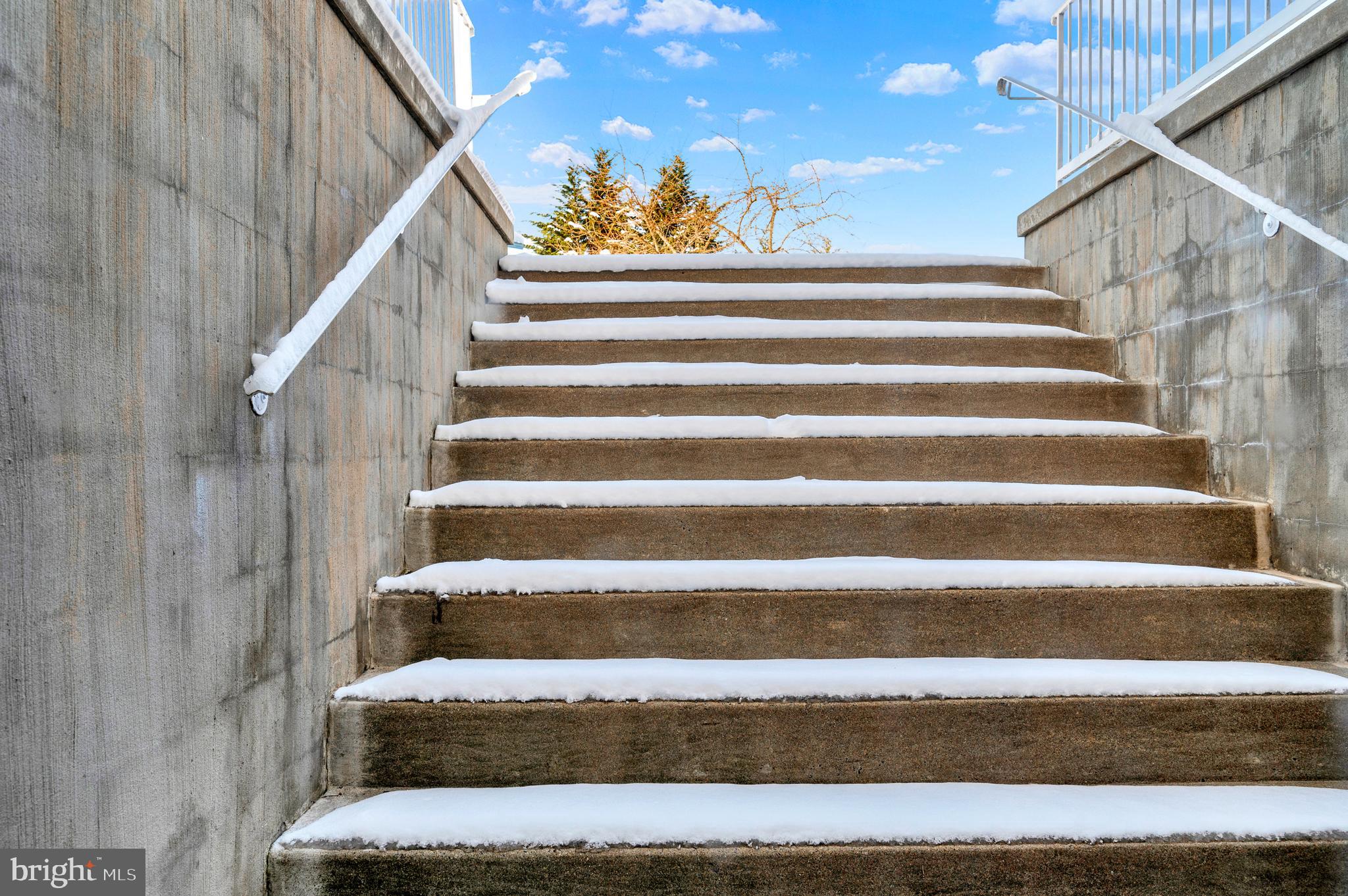 BATTLEFIELD ESTATES - Residential