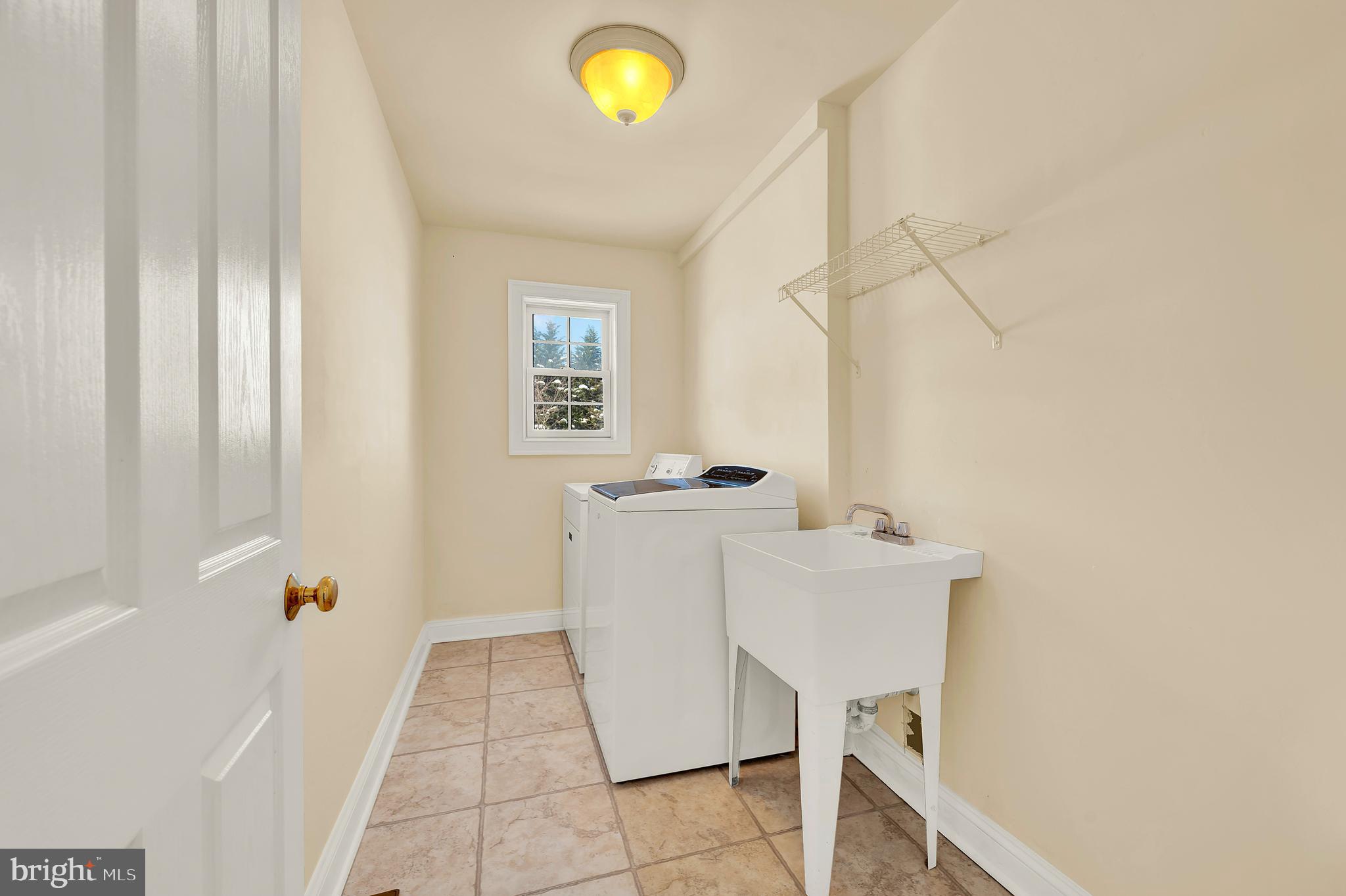 BATTLEFIELD ESTATES - Residential