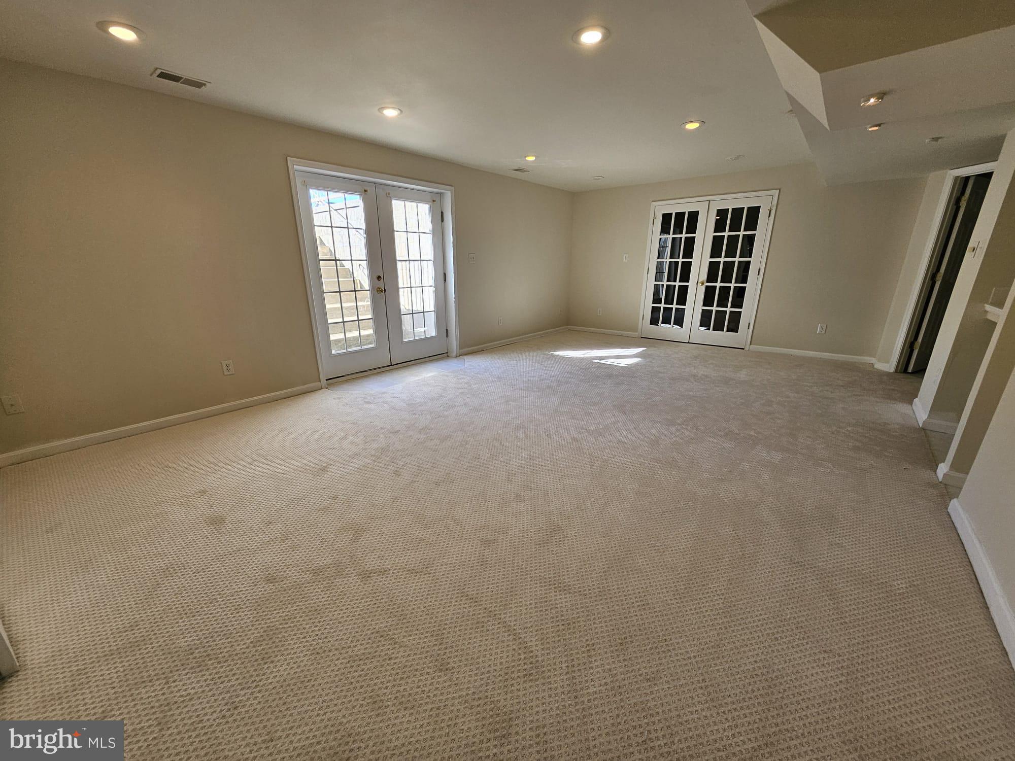 BATTLEFIELD ESTATES - Residential