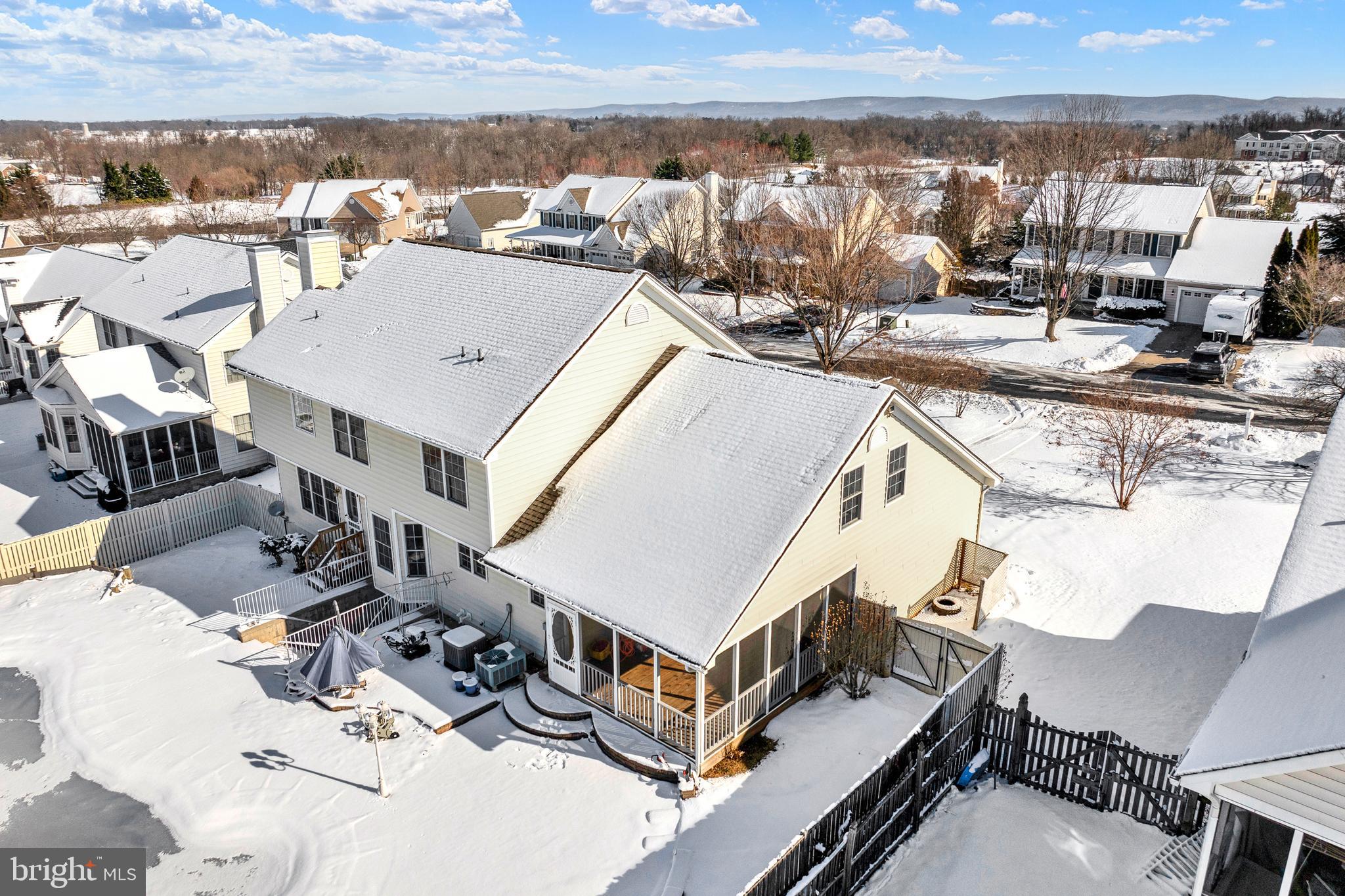 BATTLEFIELD ESTATES - Residential