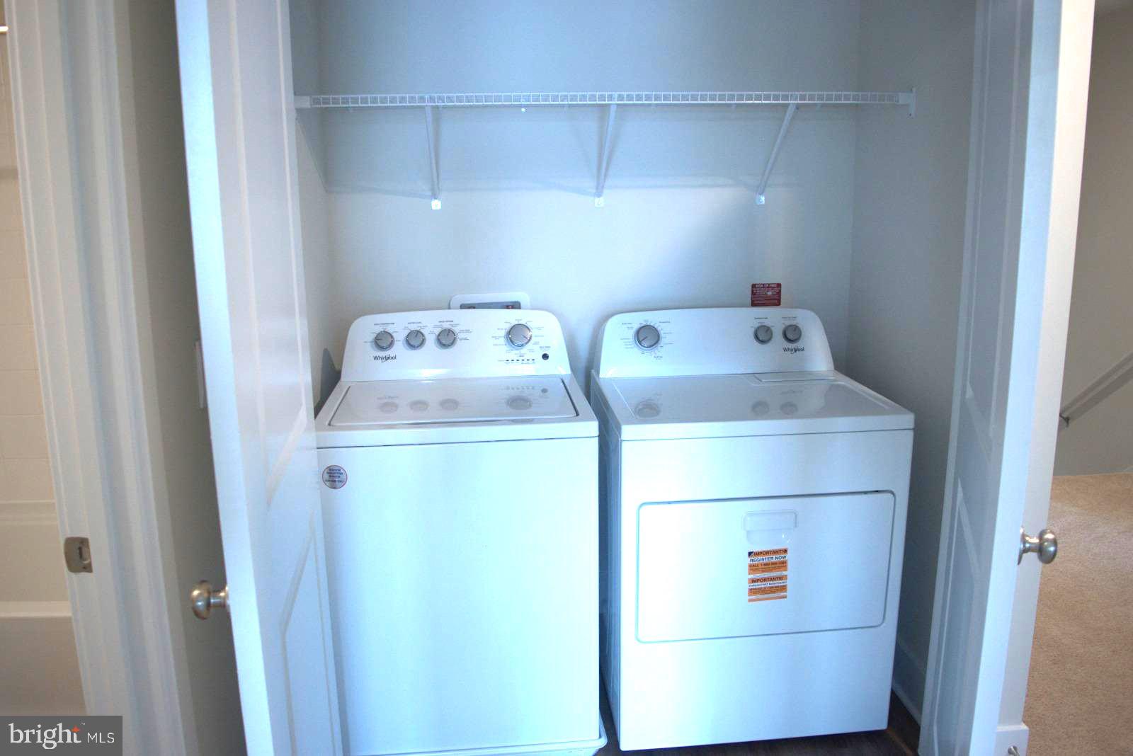 RETREAT AT WINDING CREEK - Residential Lease