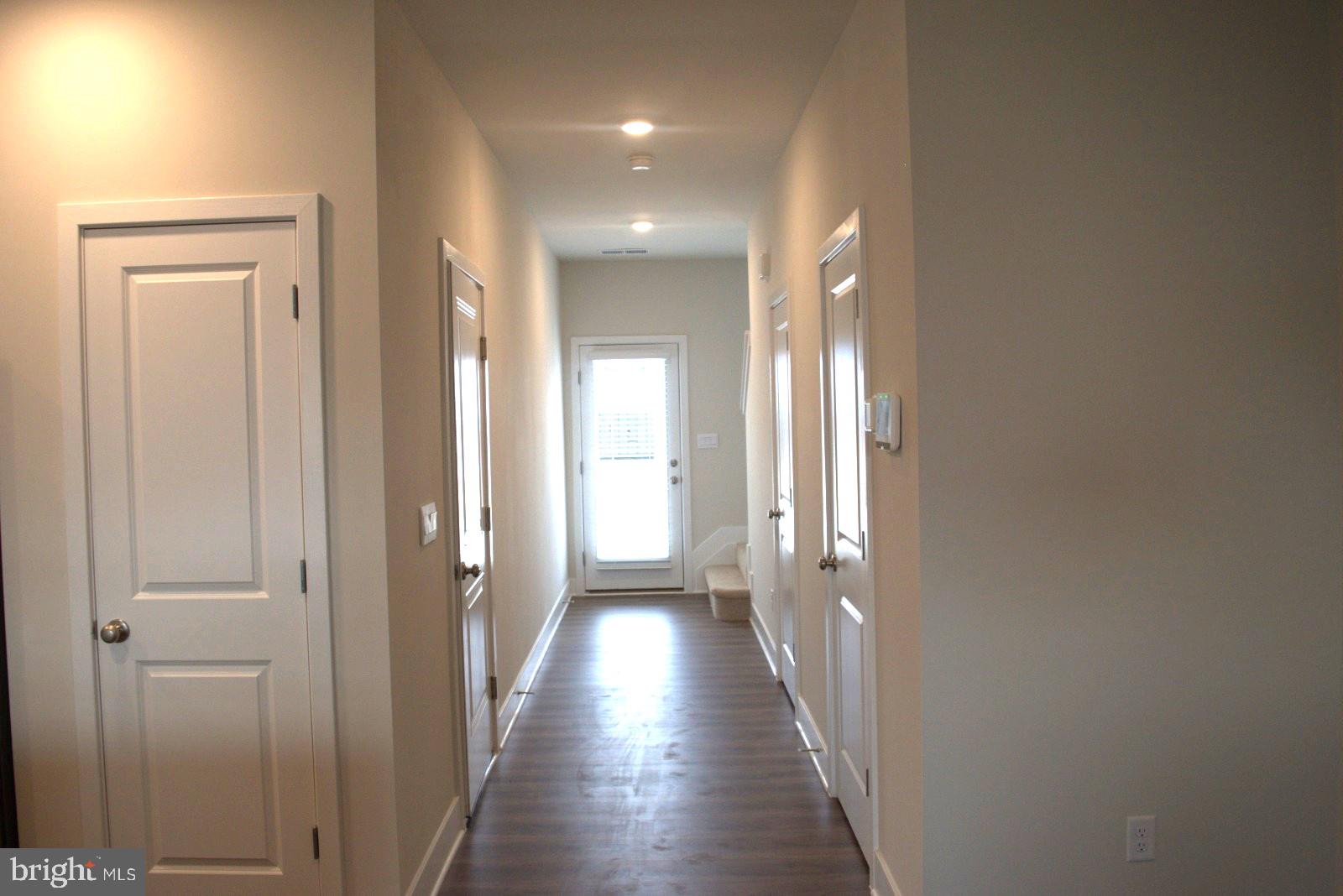 RETREAT AT WINDING CREEK - Residential Lease