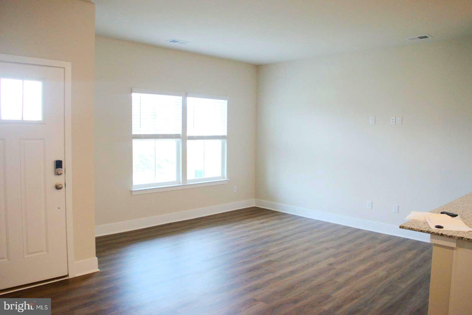 RETREAT AT WINDING CREEK - Residential Lease