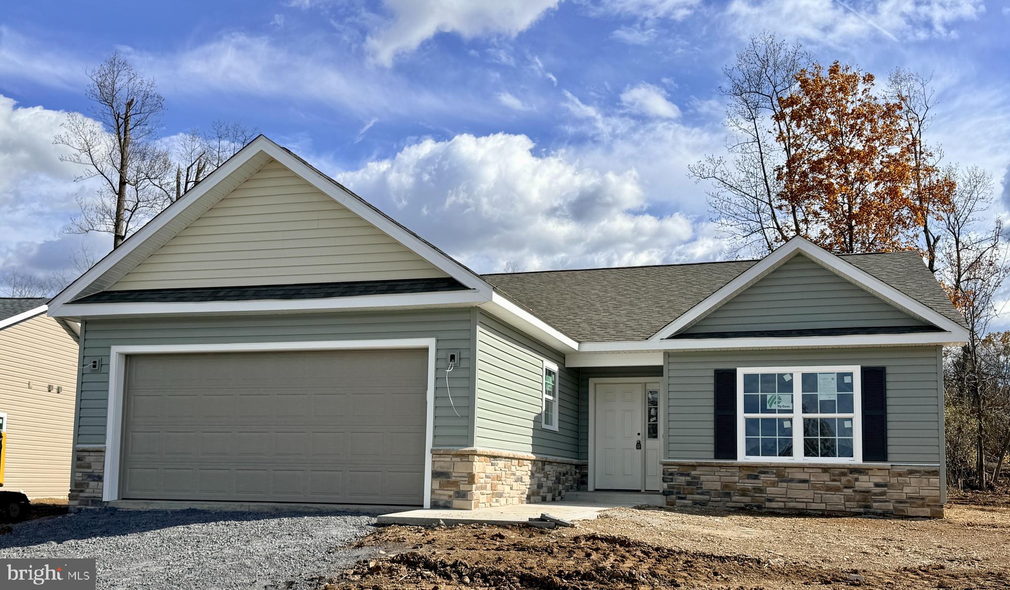 THE LAKES AT MARTINSBURG - Residential