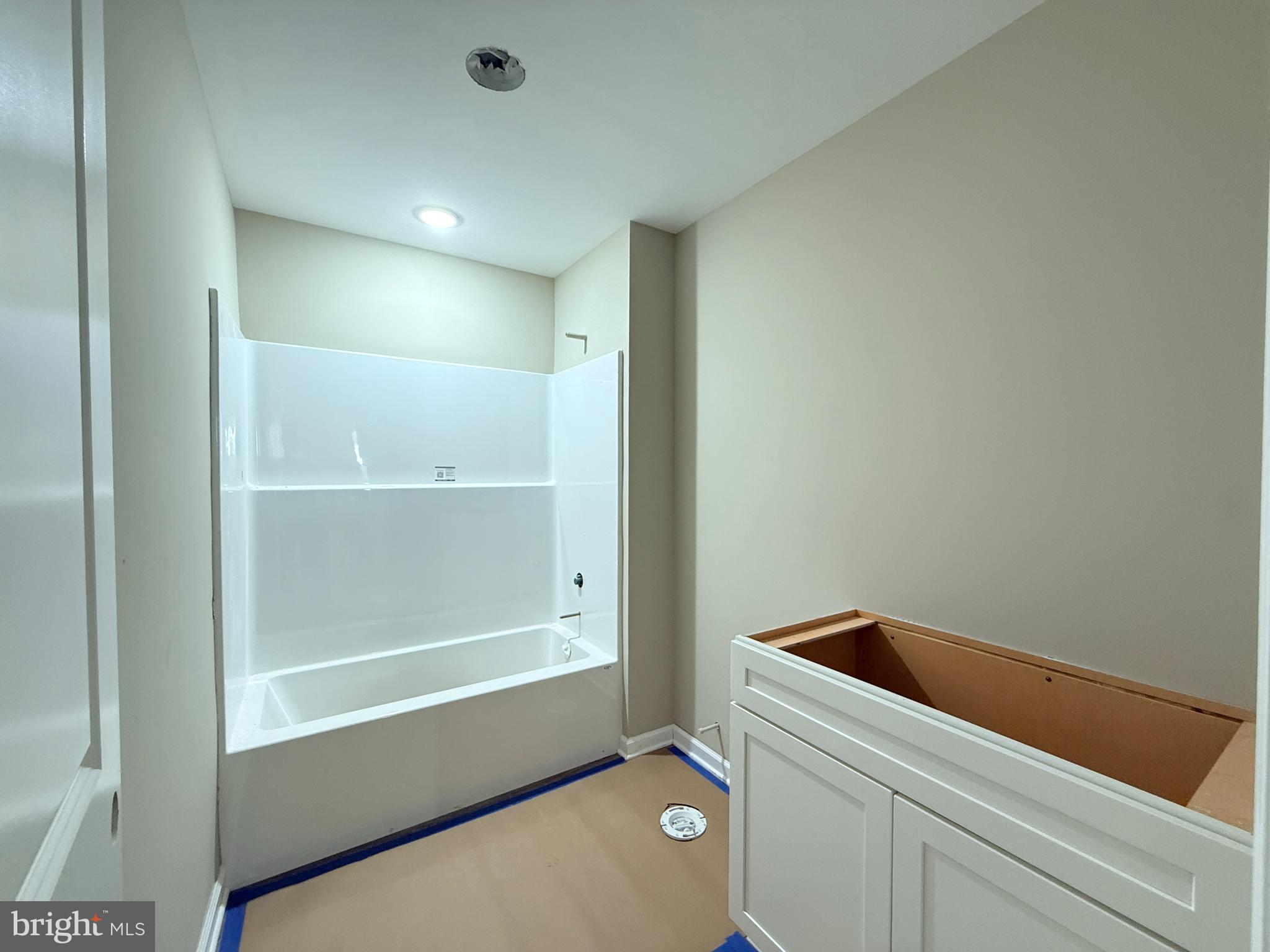 THE LAKES AT MARTINSBURG - Residential