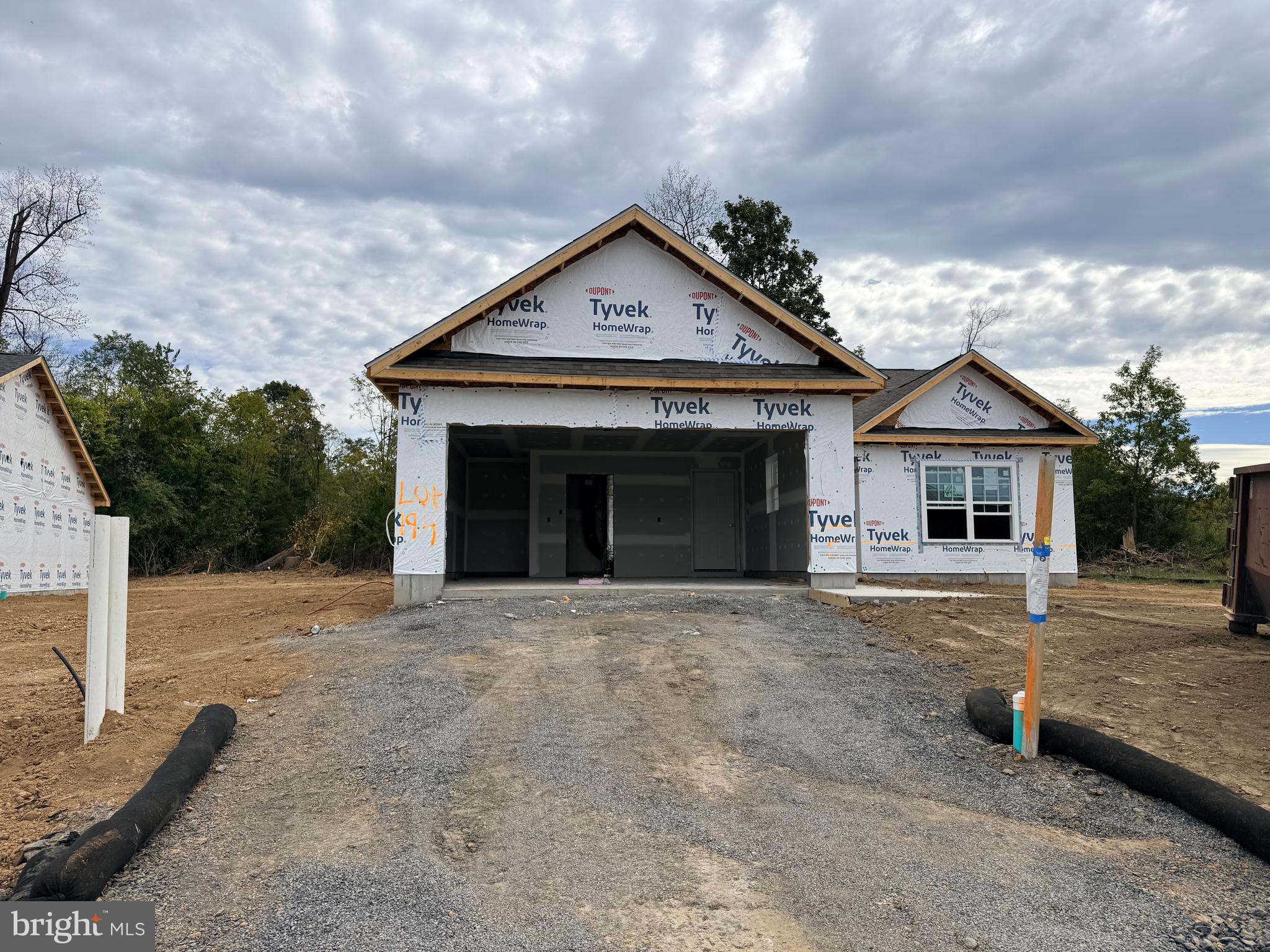 THE LAKES AT MARTINSBURG - Residential