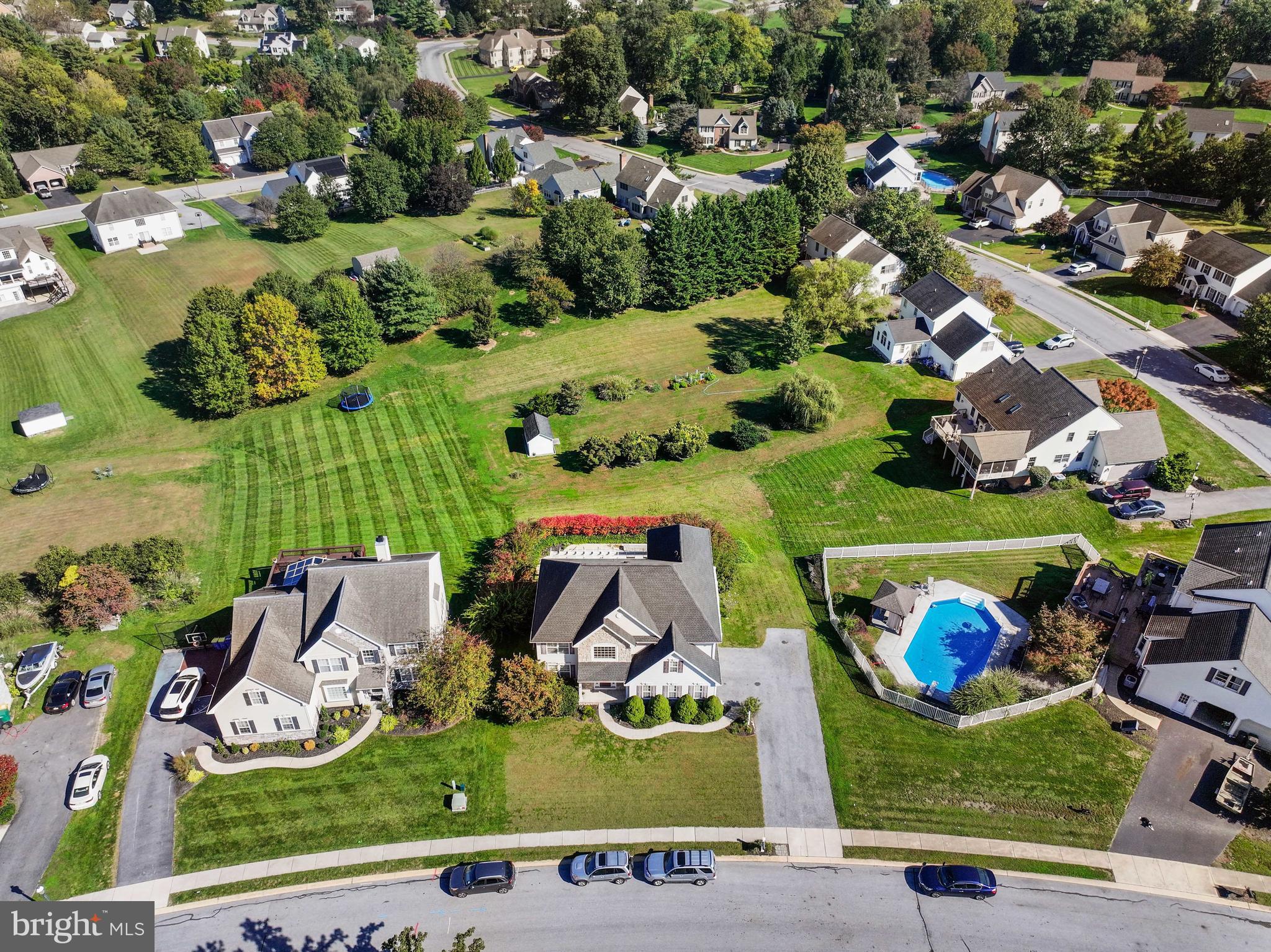 204 SCARBOROUGH LANE