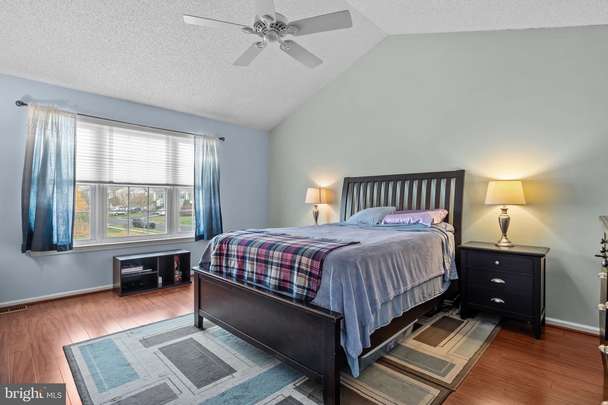 NEWTOWN GRANT - Residential