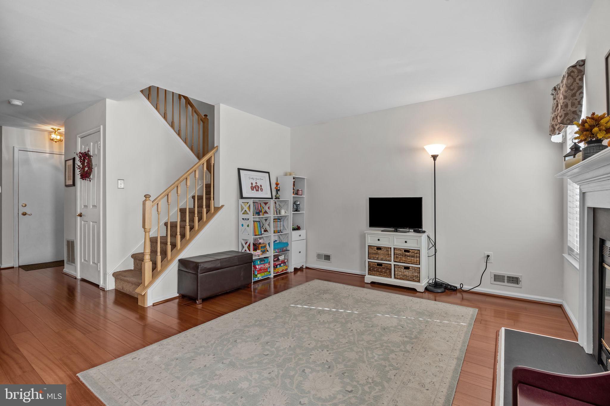 NEWTOWN GRANT - Residential