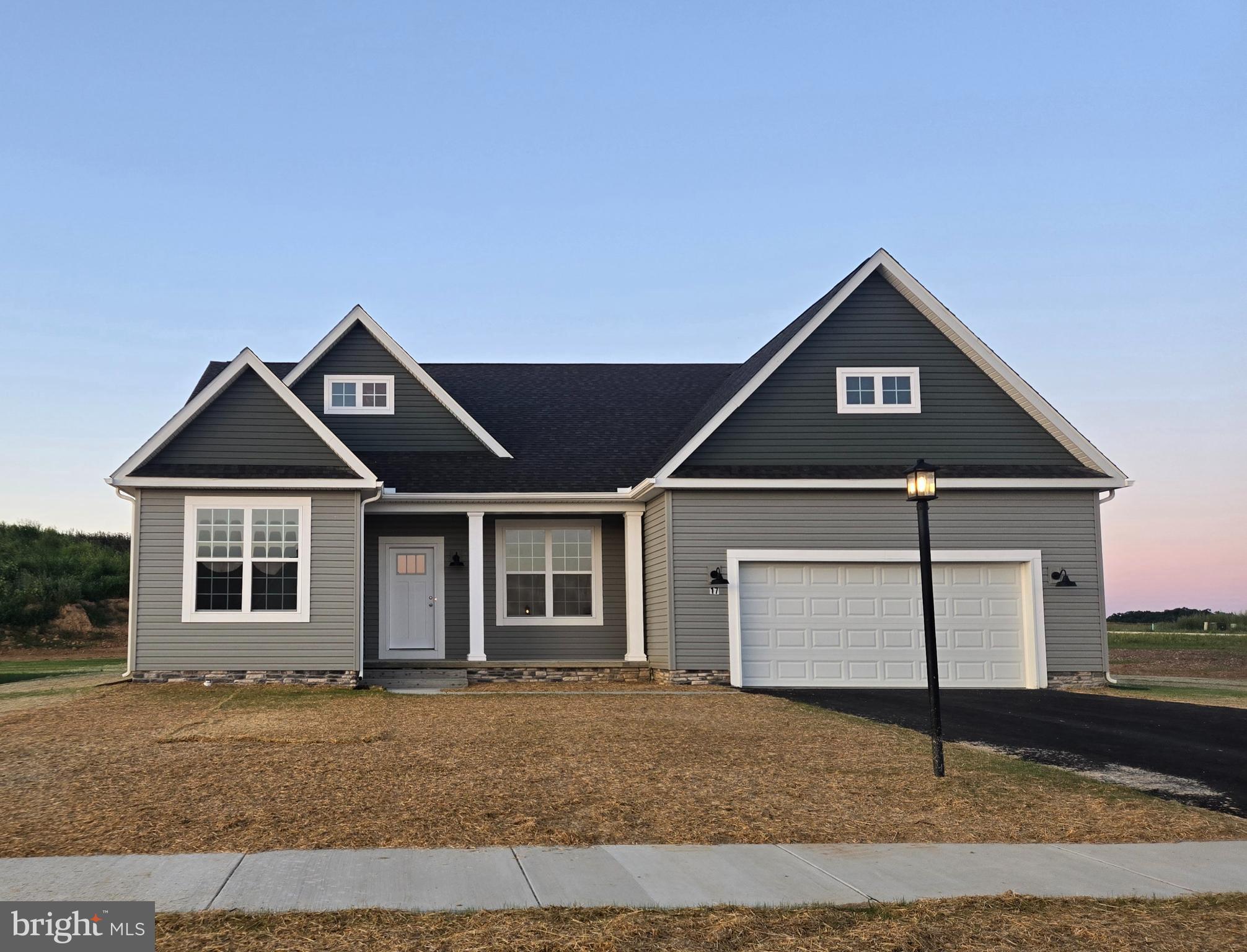 EAGLE ROCK - Residential