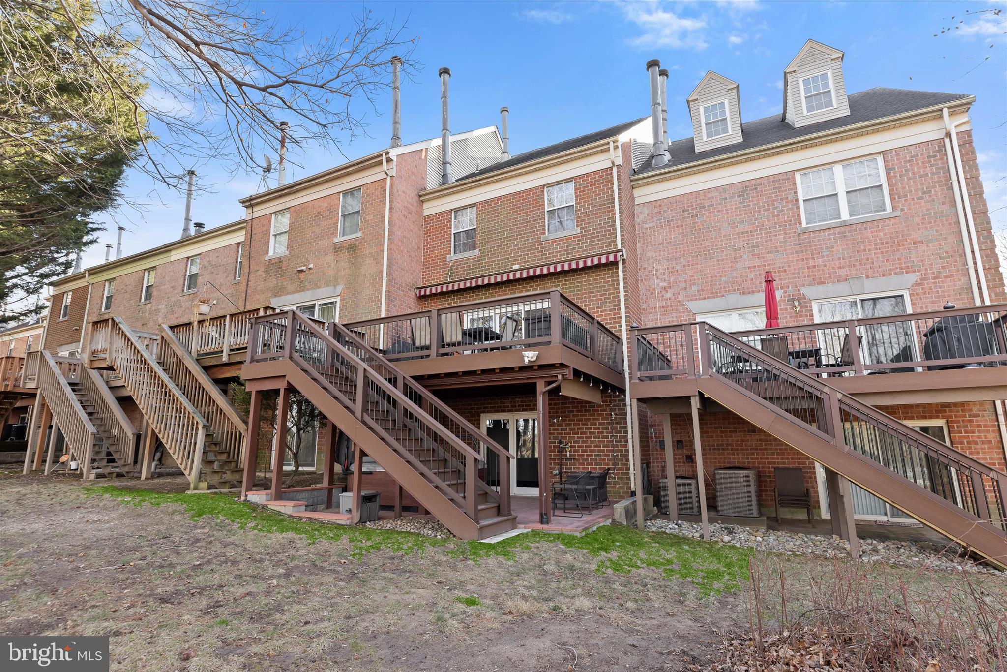 COACH HOUSE AT MCDONOGH - Residential