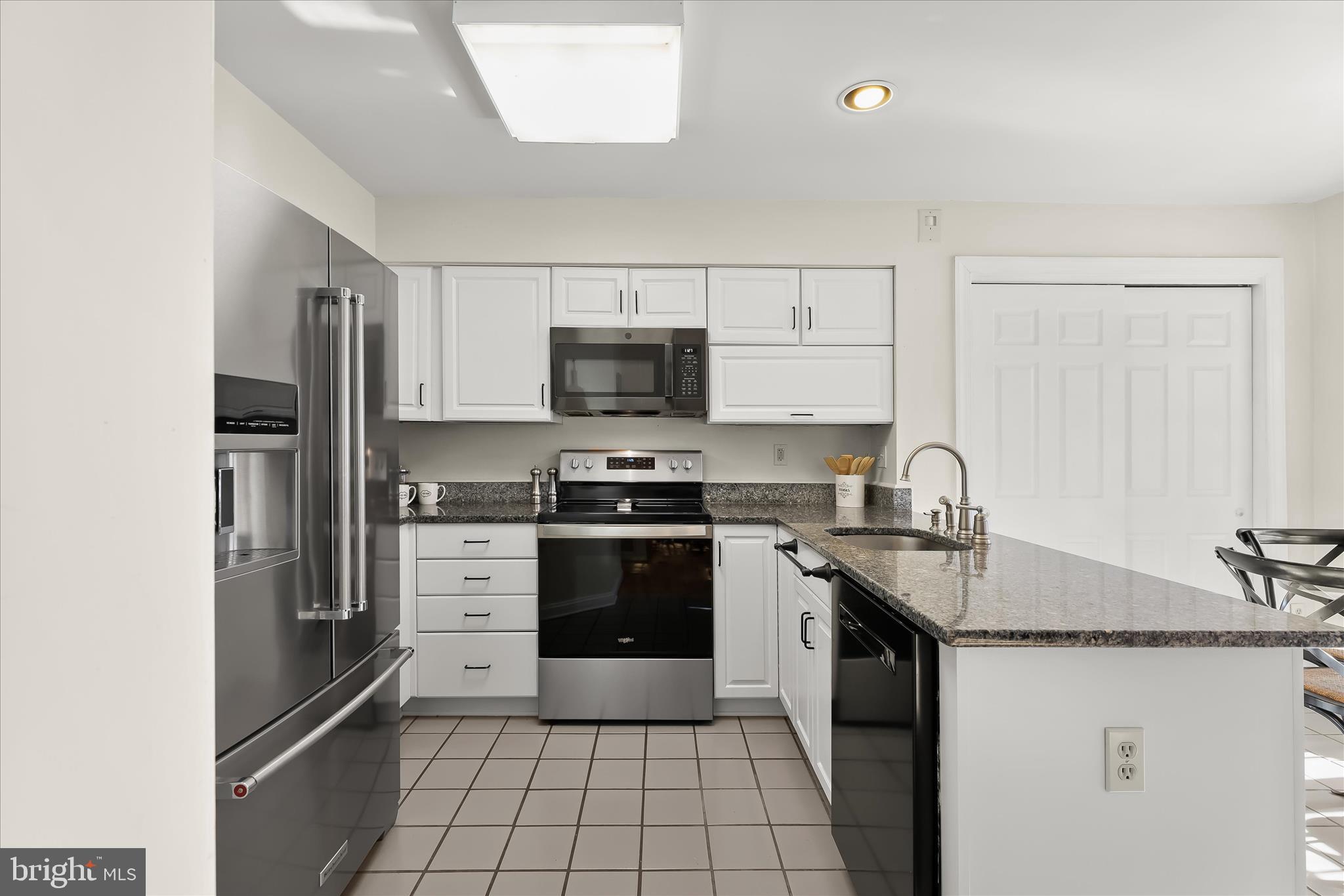 COACH HOUSE AT MCDONOGH - Residential