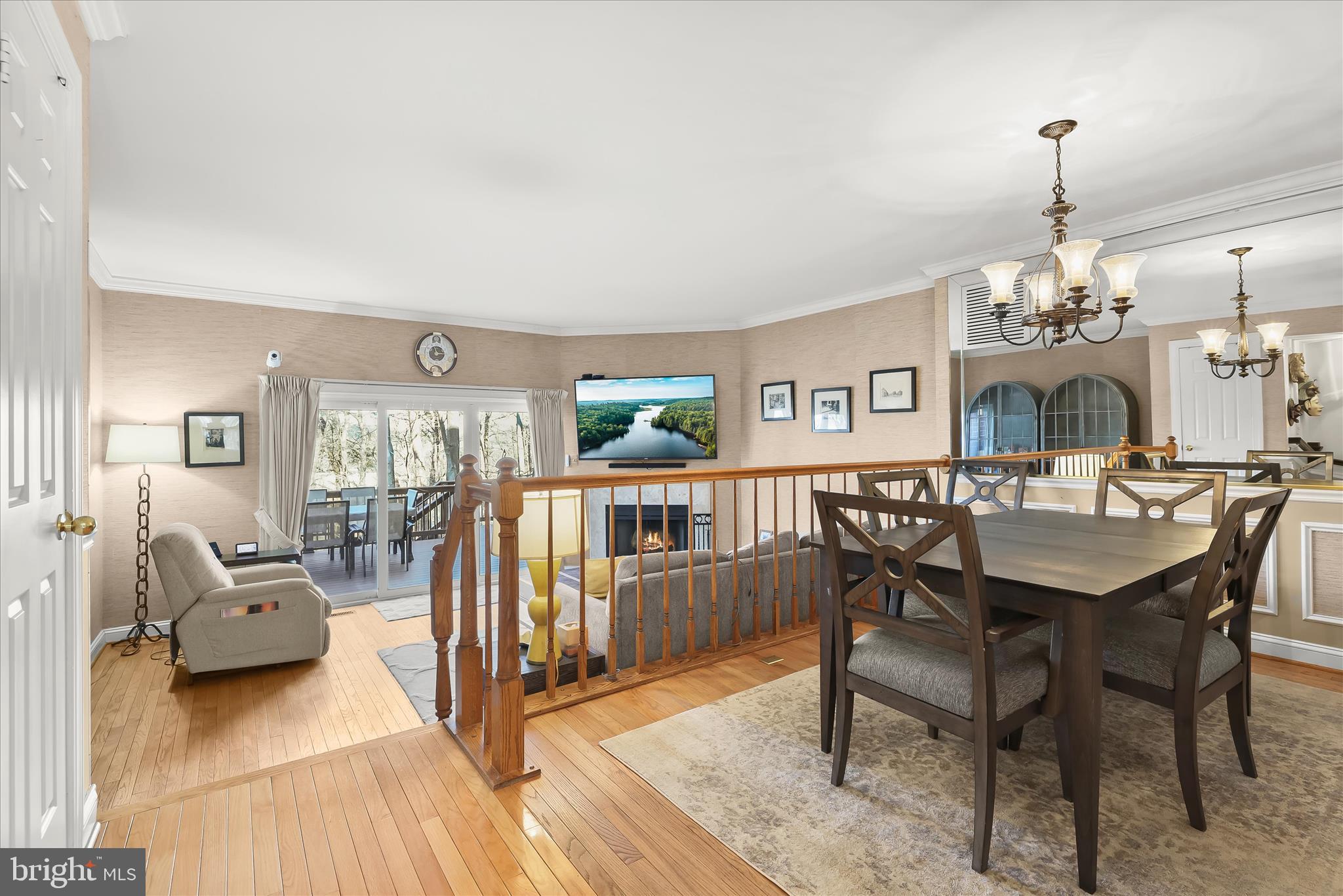 8120 DERBY LANE 4D11