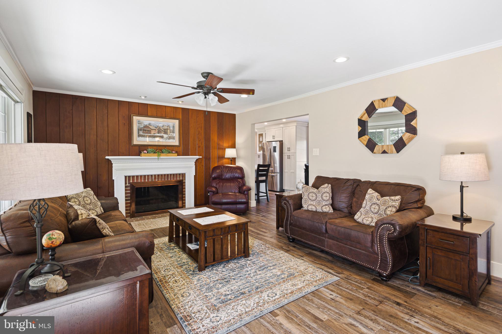 WESTVIEW ACRES - Residential