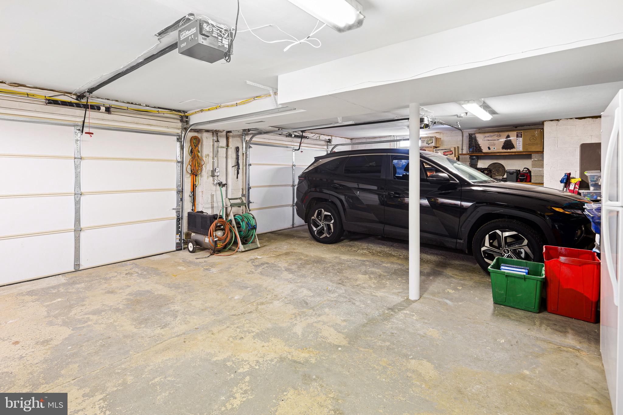 WESTVIEW ACRES - Residential