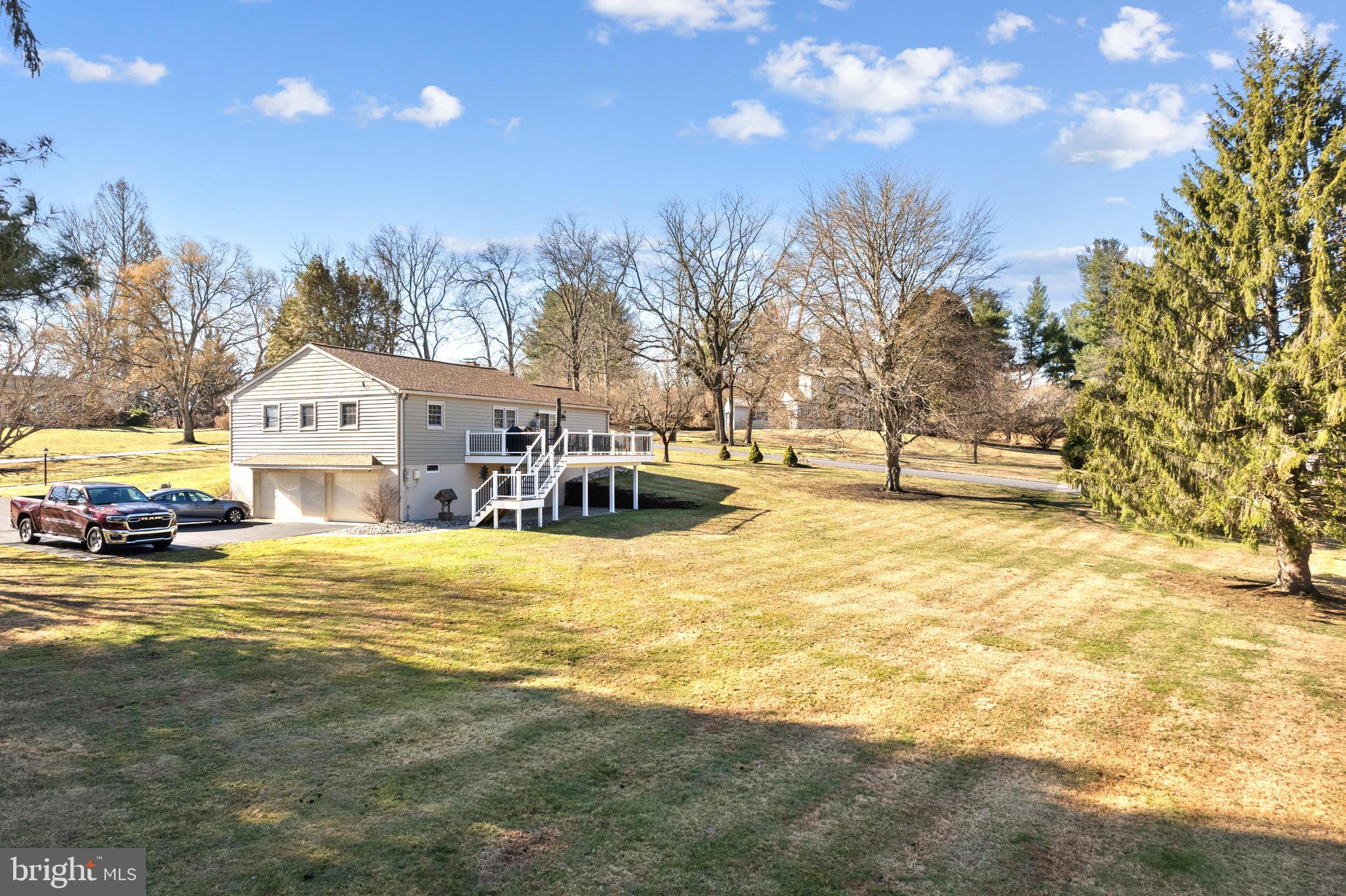 WESTVIEW ACRES - Residential