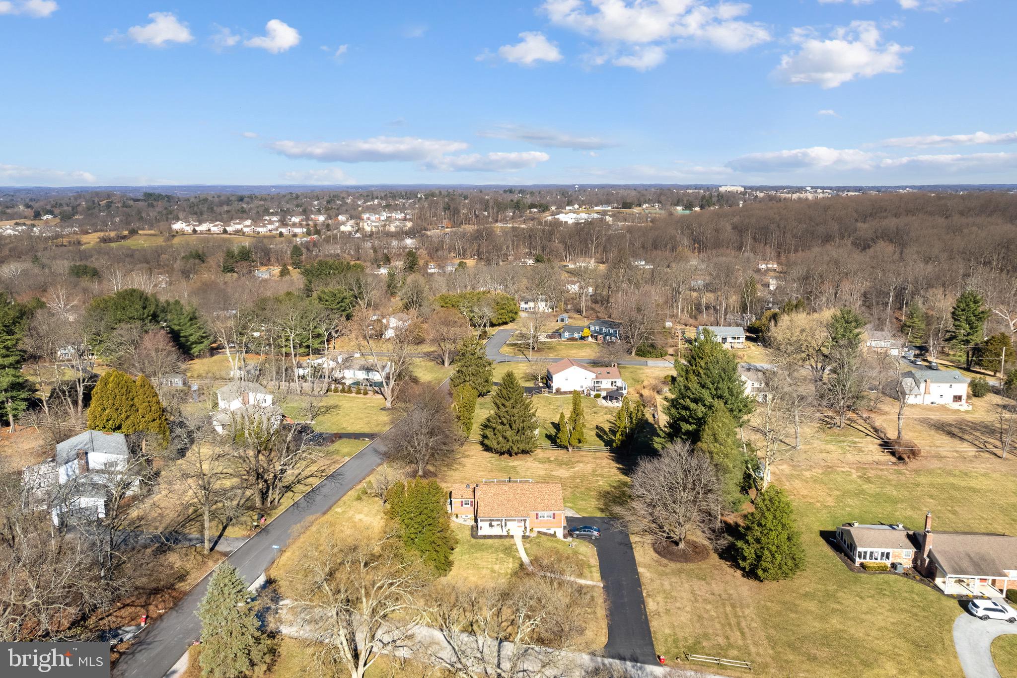 WESTVIEW ACRES - Residential