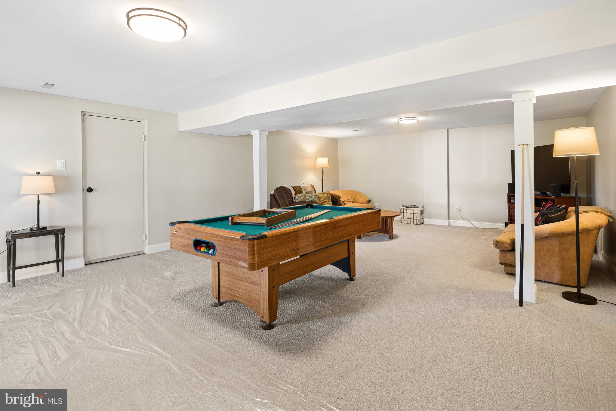 WESTVIEW ACRES - Residential