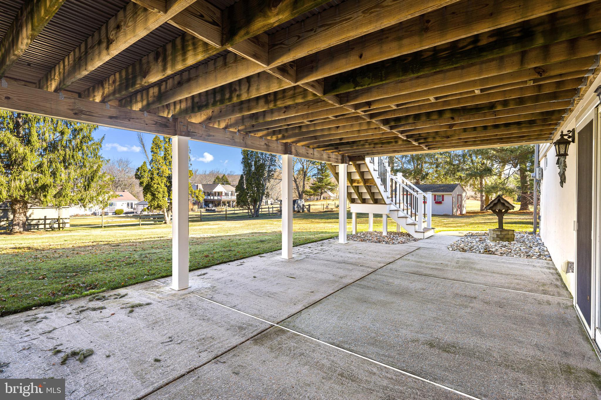 WESTVIEW ACRES - Residential