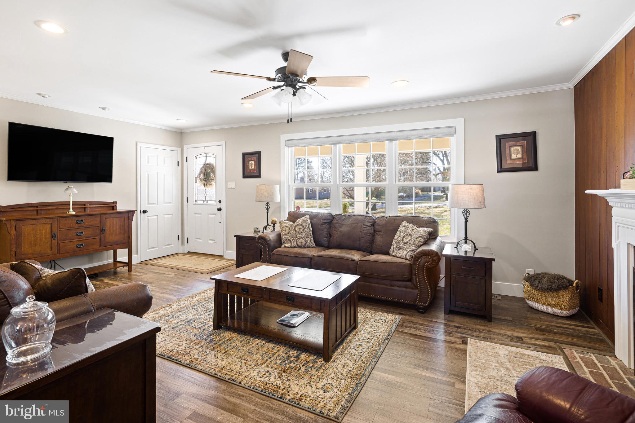 WESTVIEW ACRES - Residential