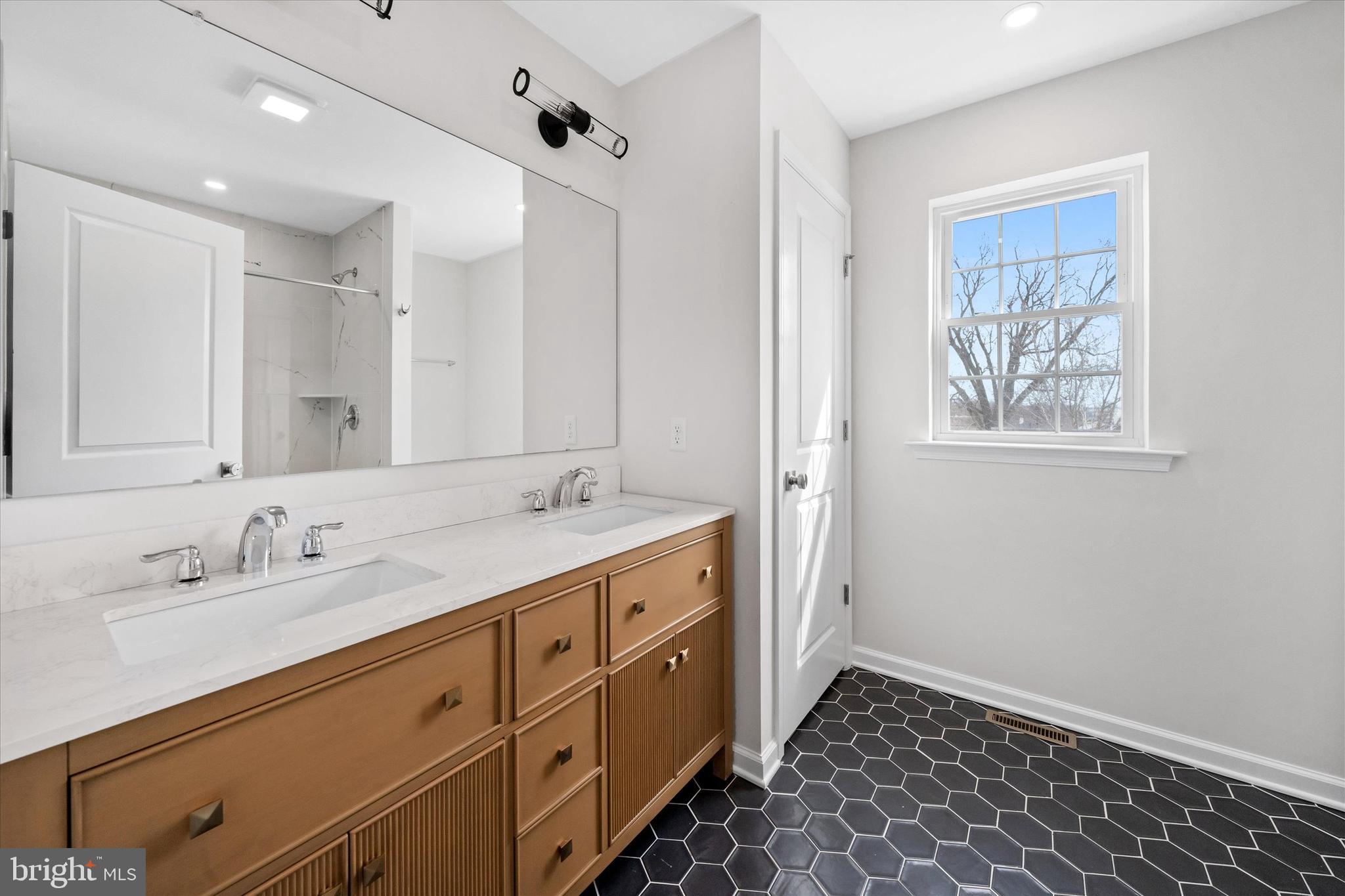 GARFIELD PARK - Residential