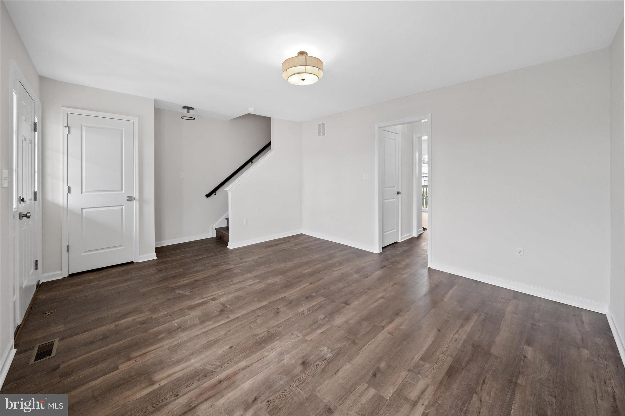 GARFIELD PARK - Residential