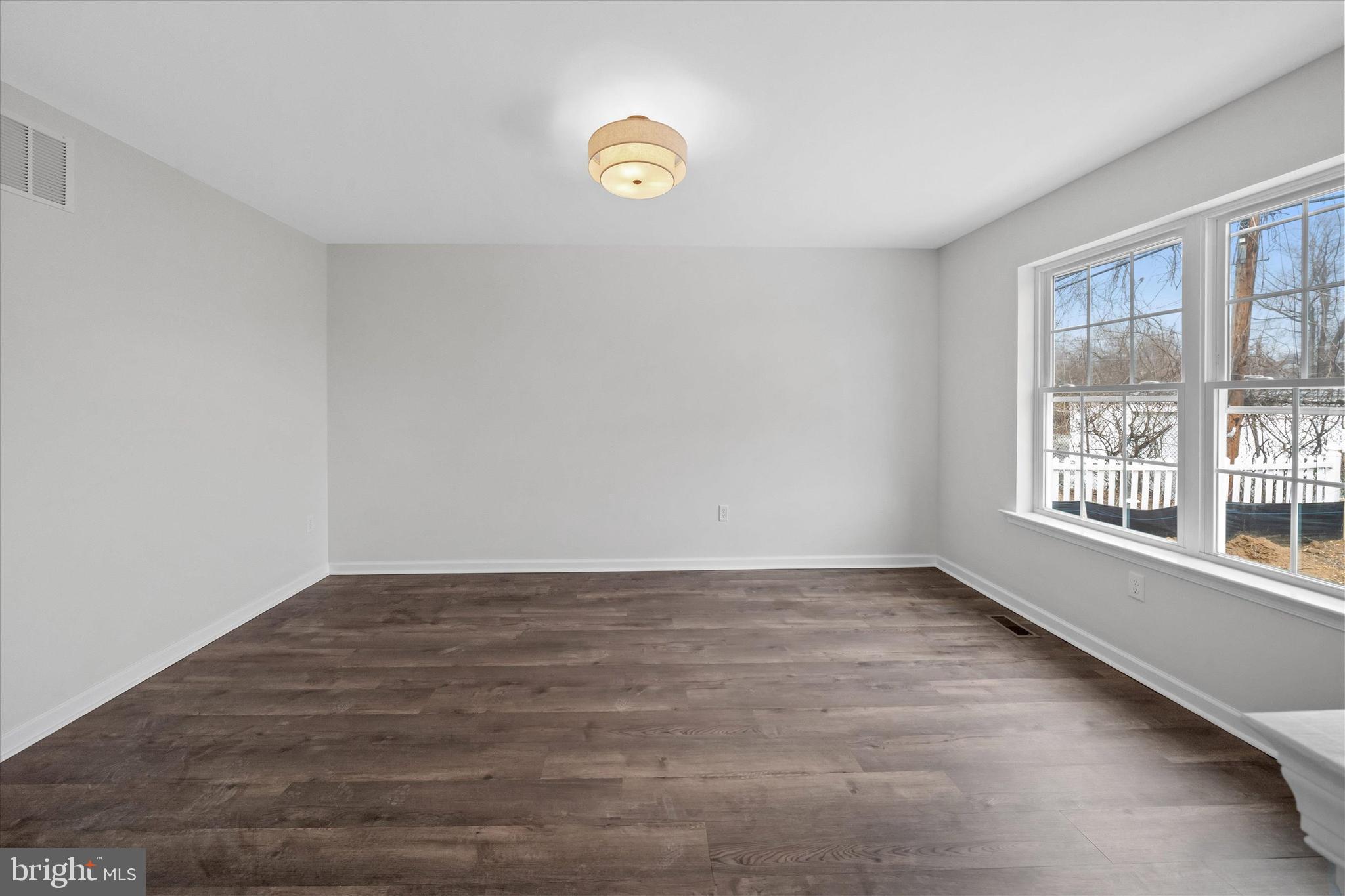 GARFIELD PARK - Residential