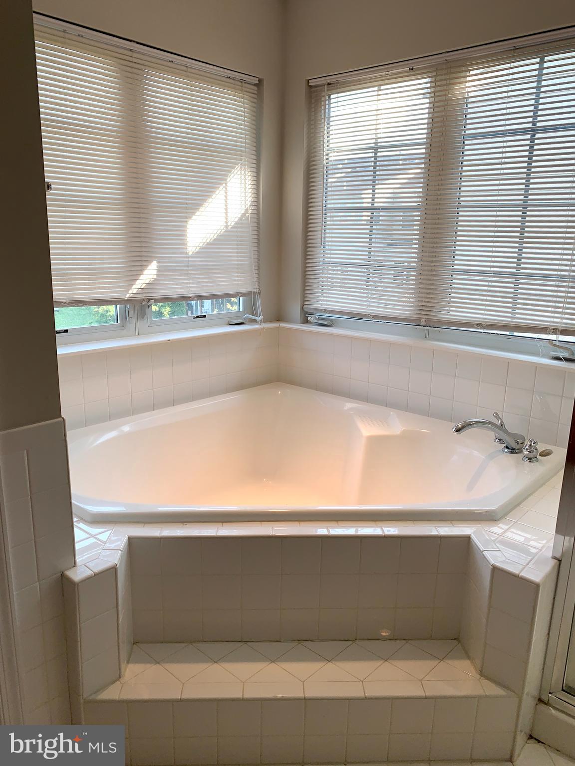 FAIRCREST - Residential