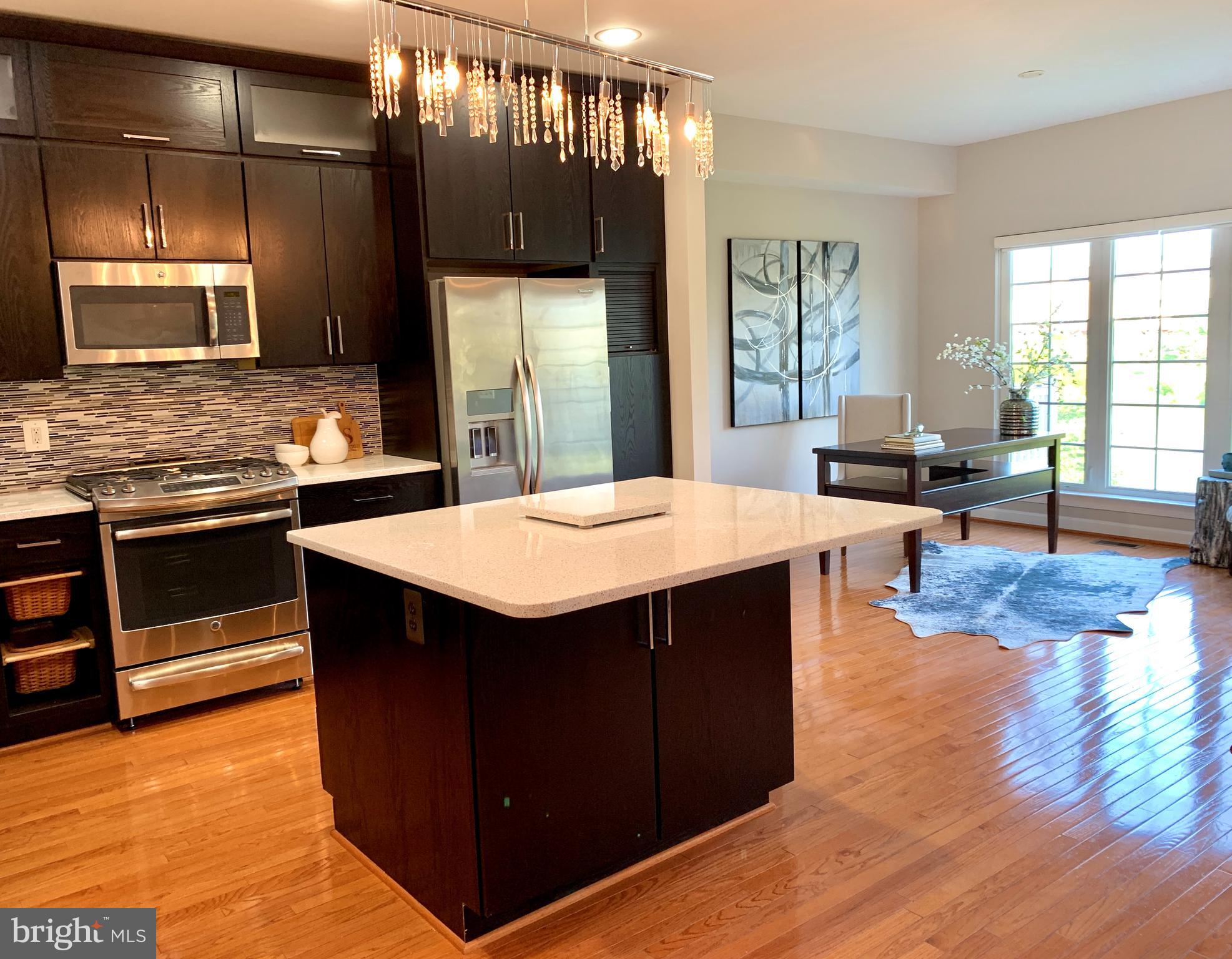 FAIRCREST - Residential